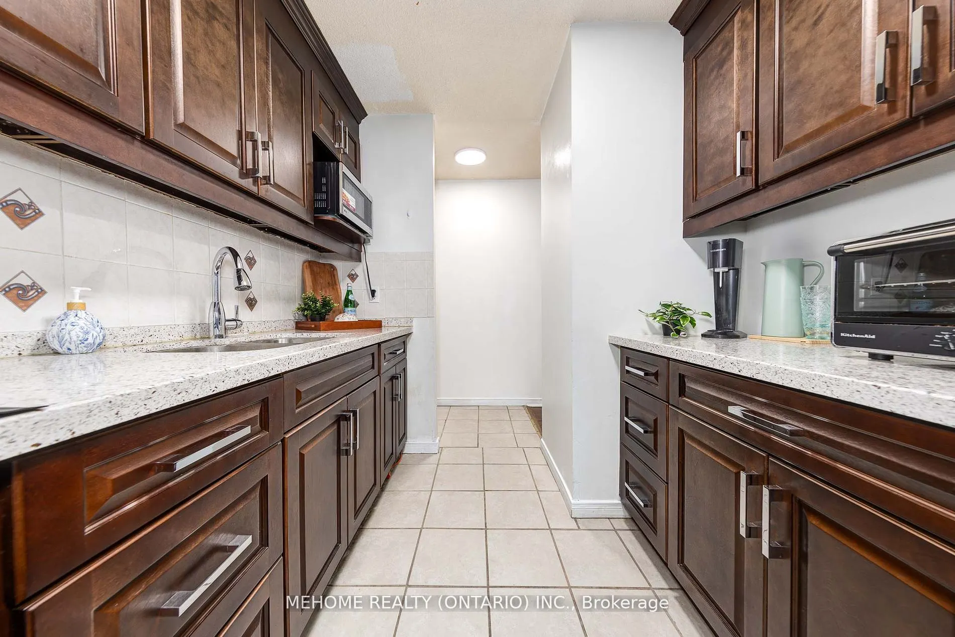 1950 Kennedy Road, #207
