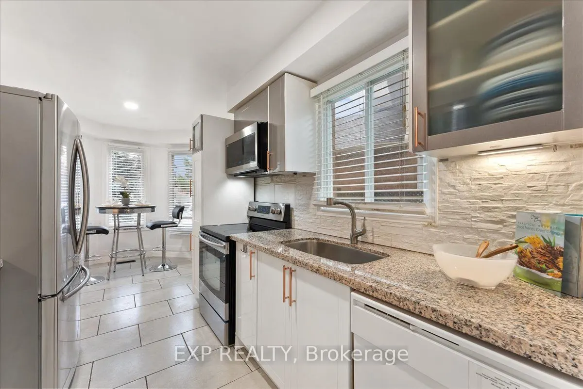 1391 Ferncliff Circle