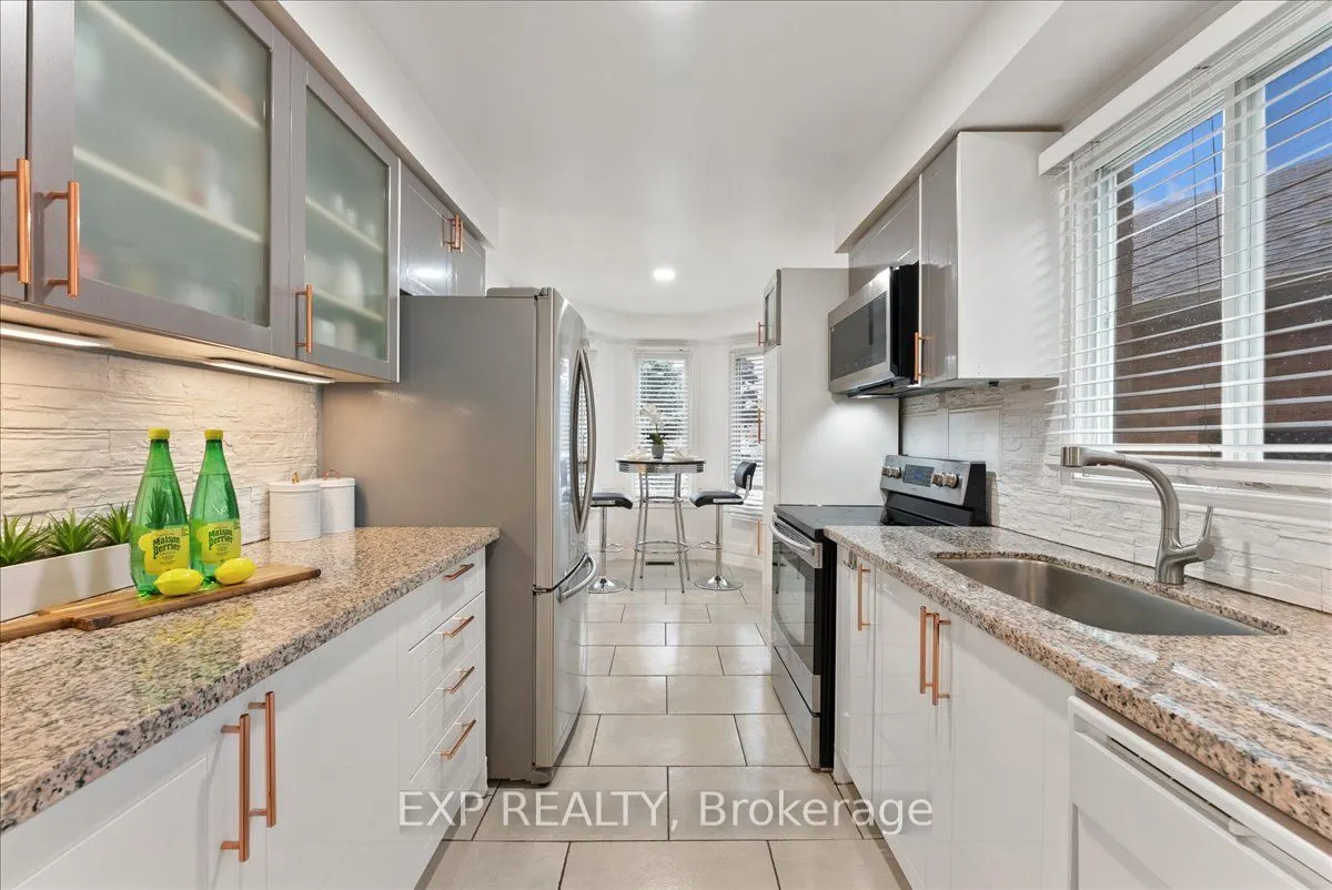1391 Ferncliff Circle