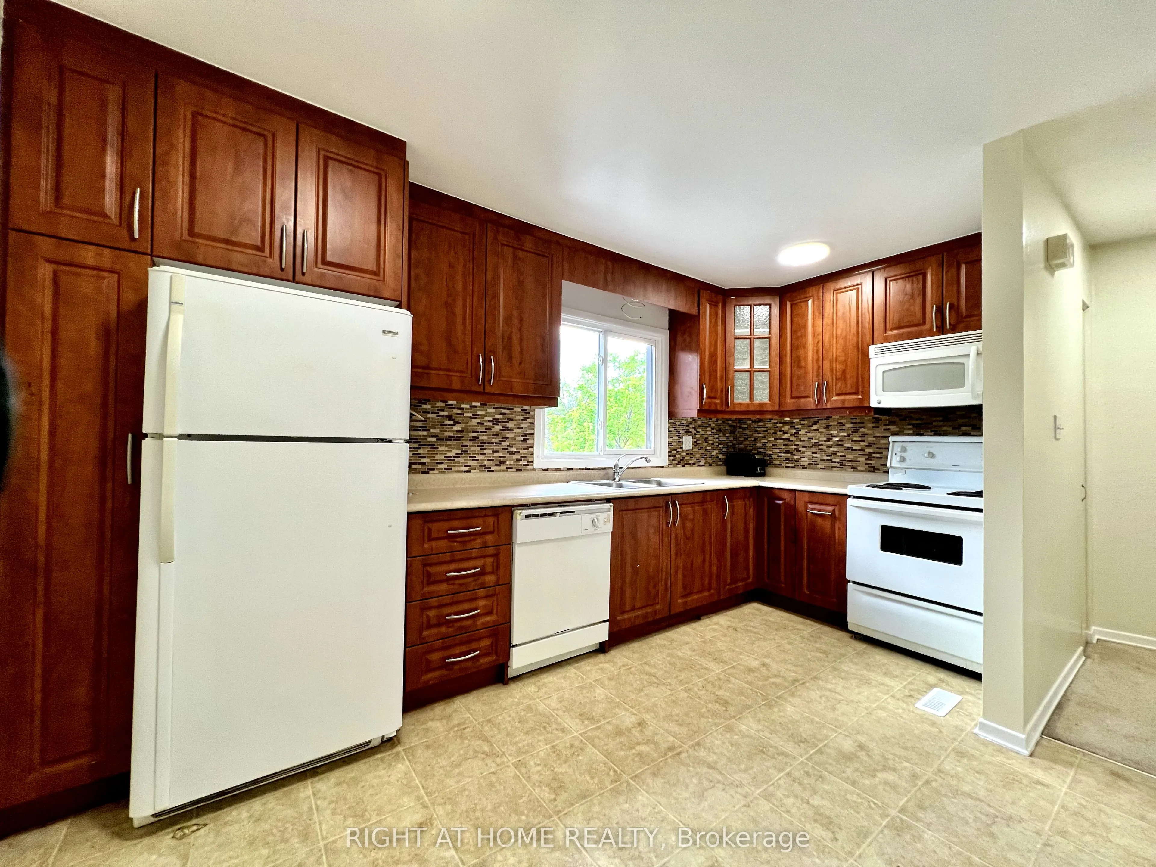 286 Sprucewood Court, #43