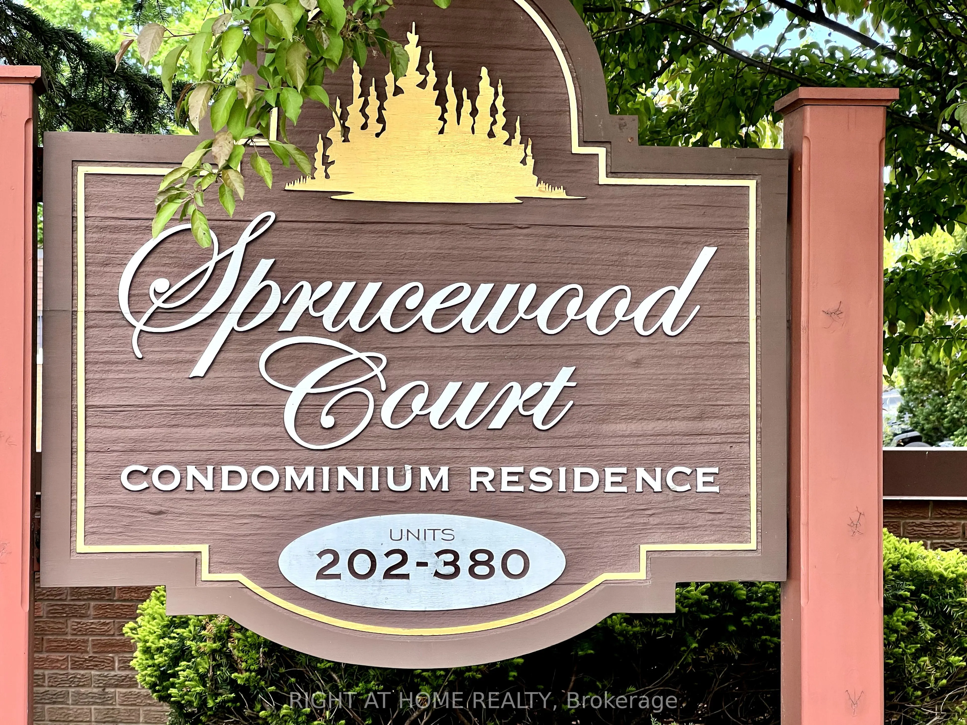 286 Sprucewood Court, #43