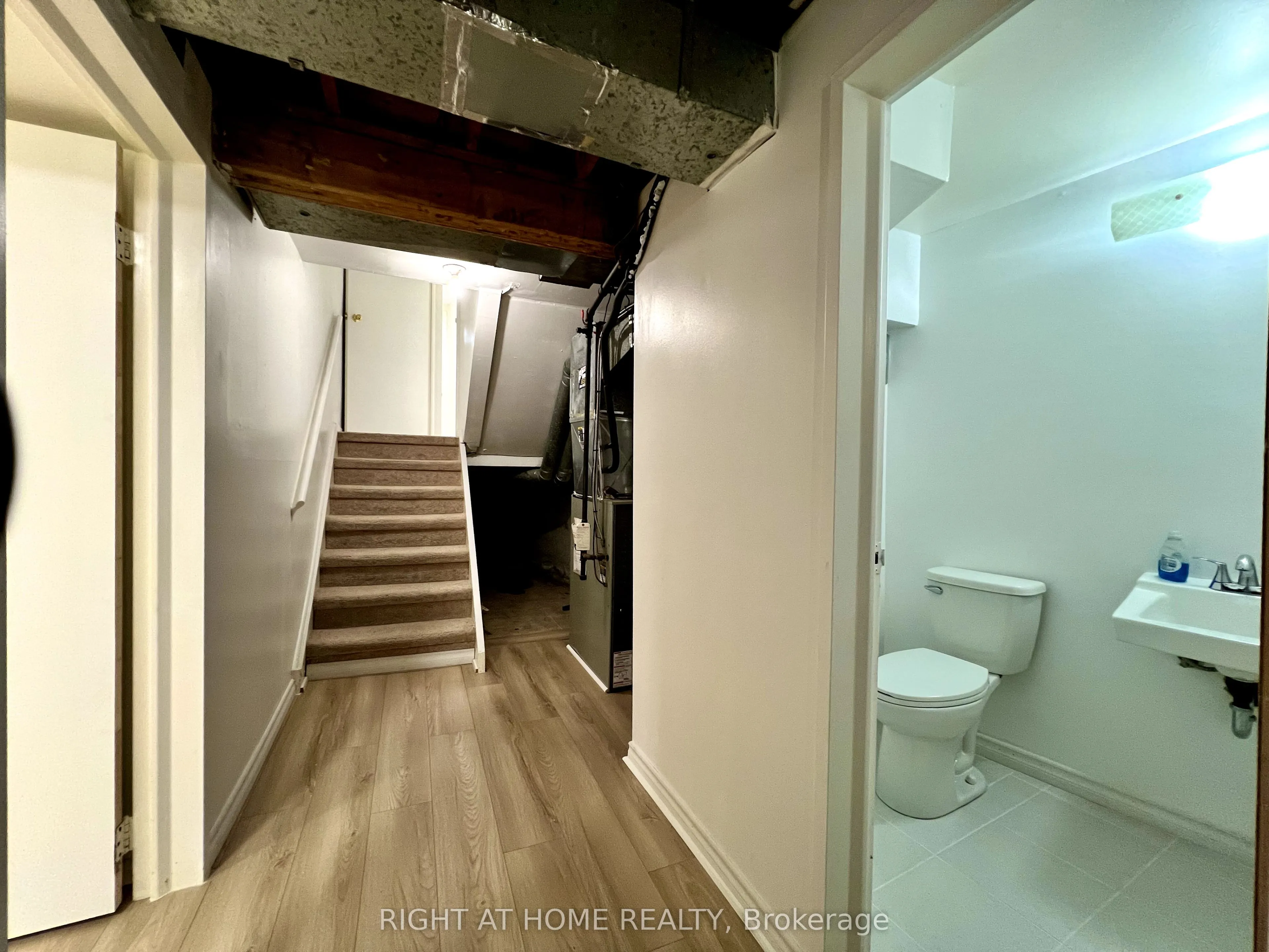 286 Sprucewood Court, #43