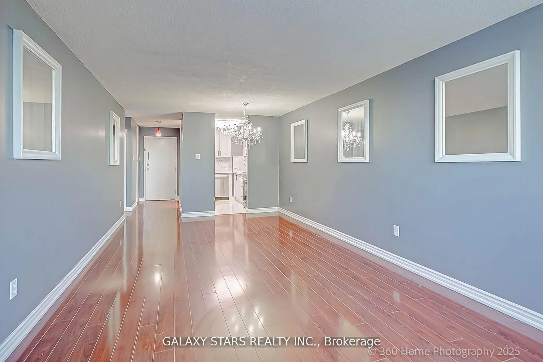 10 Tapscott Road, #304