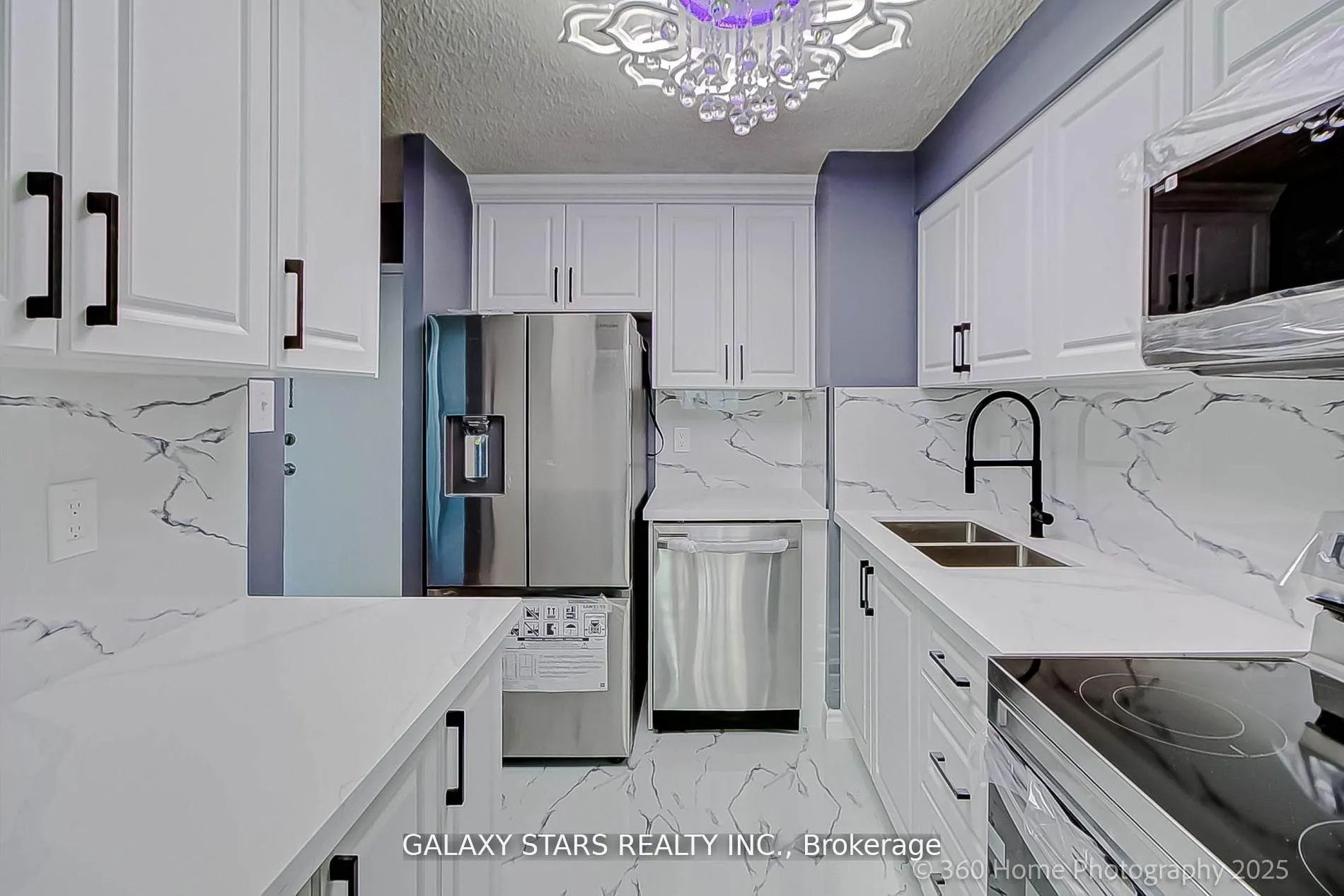 10 Tapscott Road, #304