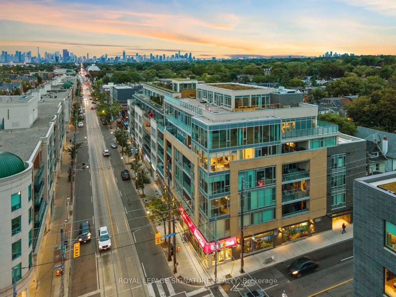 200 Woodbine Avenue, #502