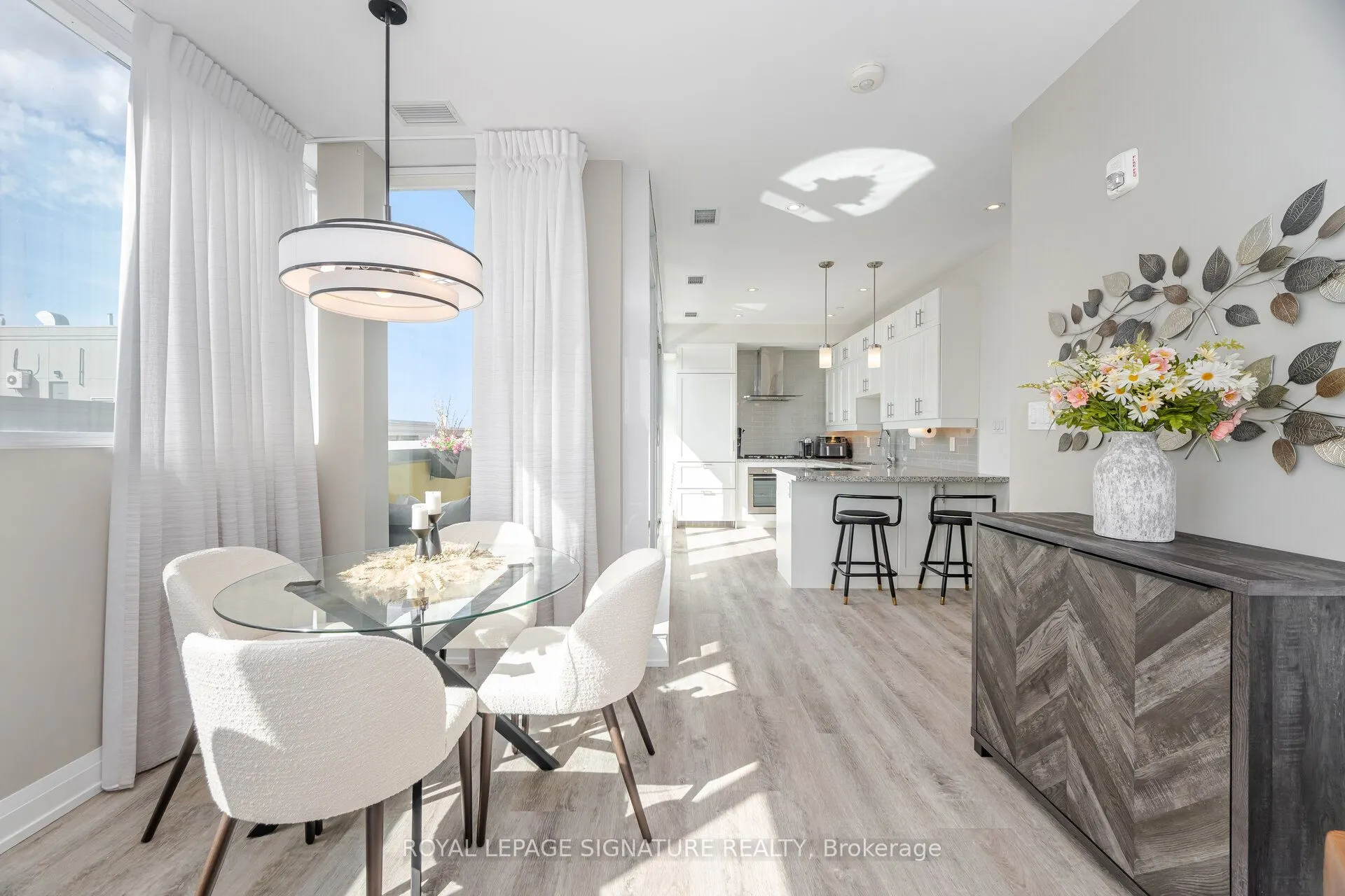 200 Woodbine Avenue, #502