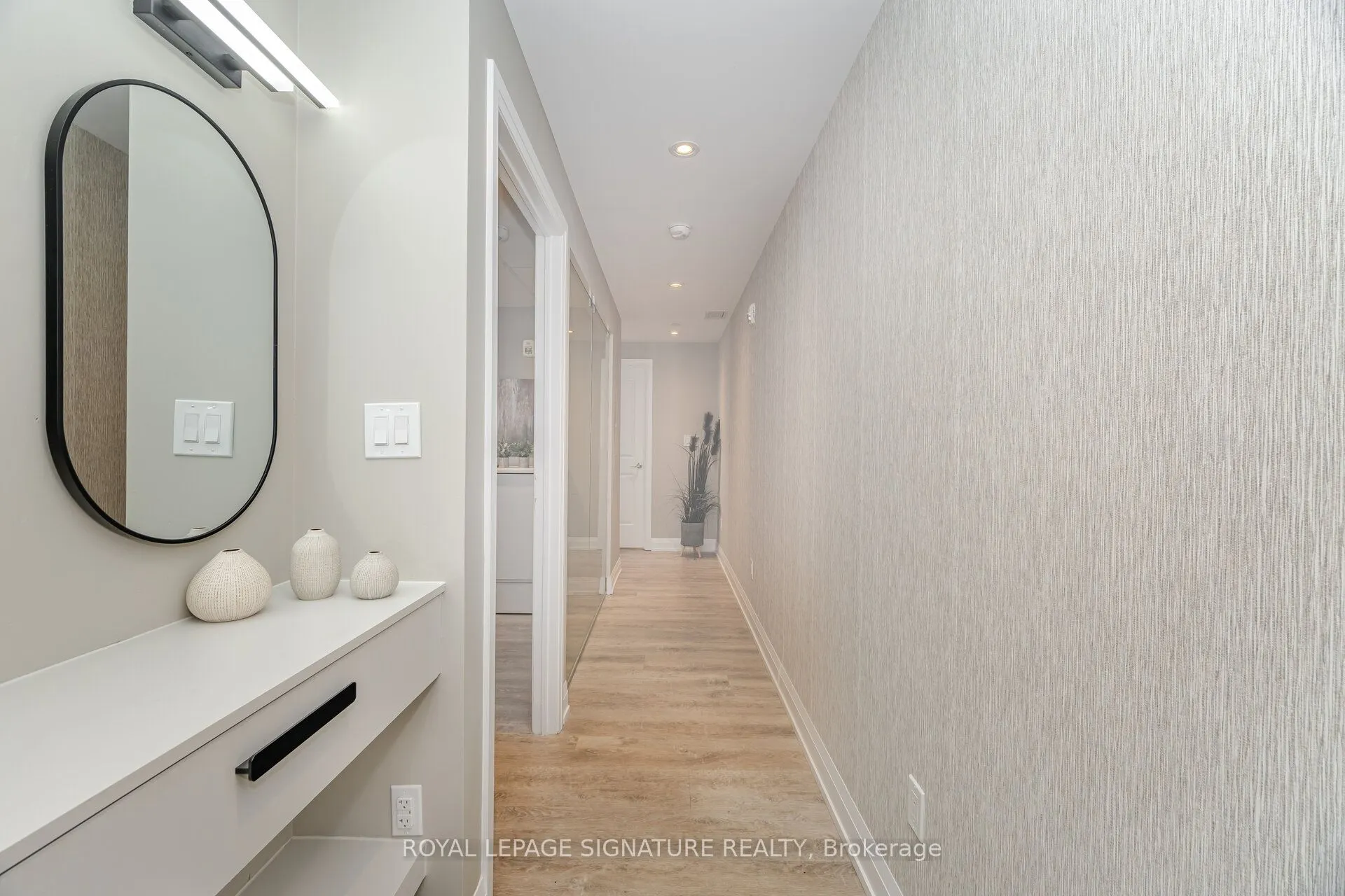 200 Woodbine Avenue, #502