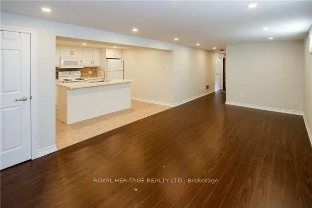 1355 Poprad Avenue, #Lower