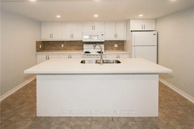 1355 Poprad Avenue, #Lower