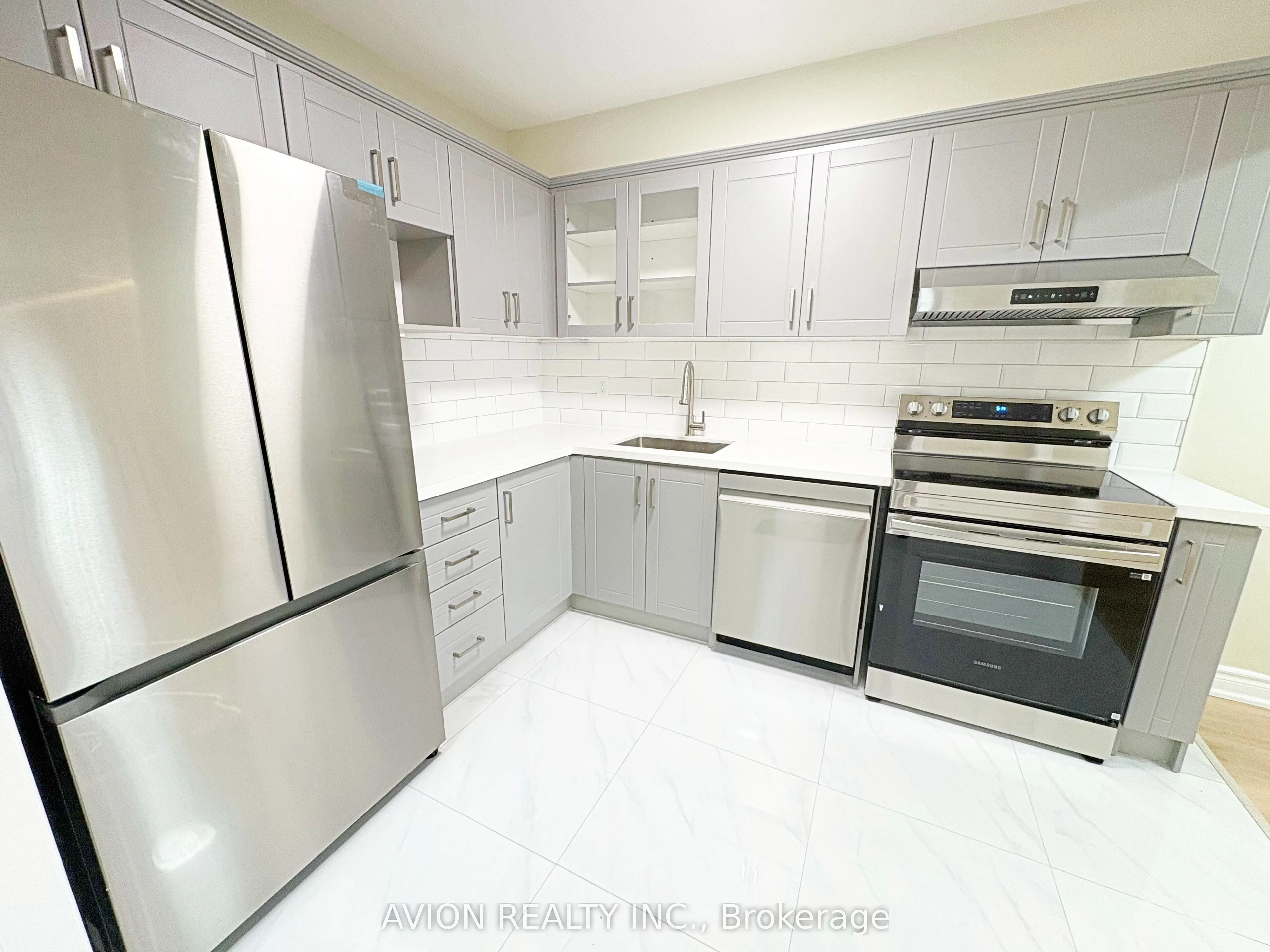 4091 Sheppard Avenue, #202