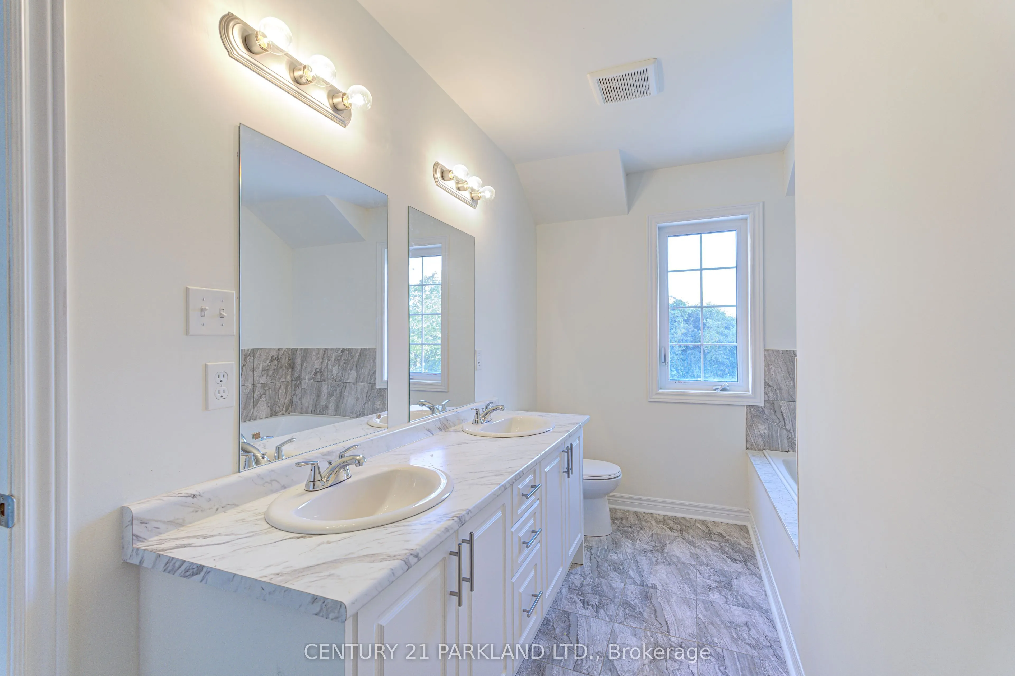 1741 Fairport Road, #POTL #9
