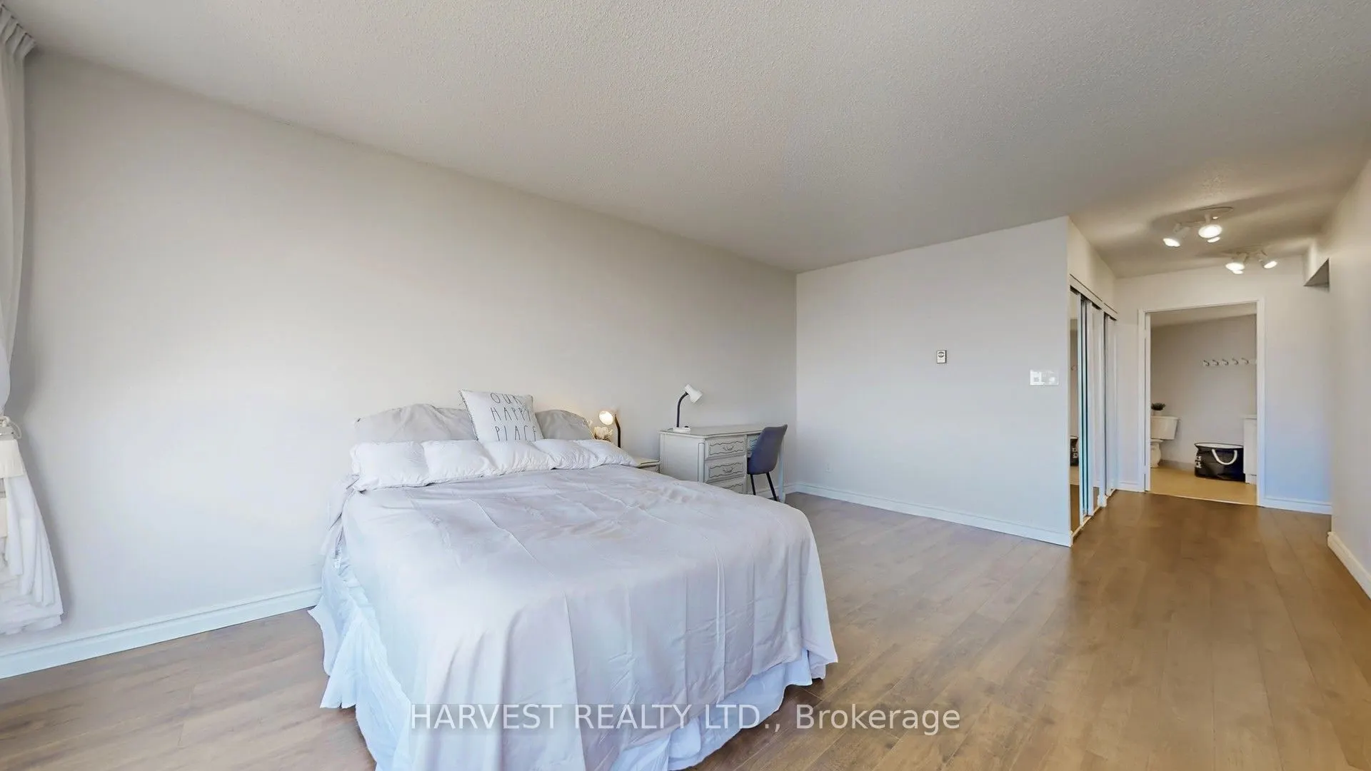 175 Bamburgh Circle, #1703