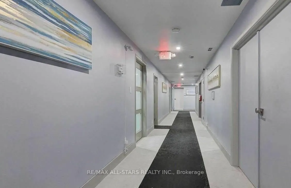 715 Queen Street E, #201