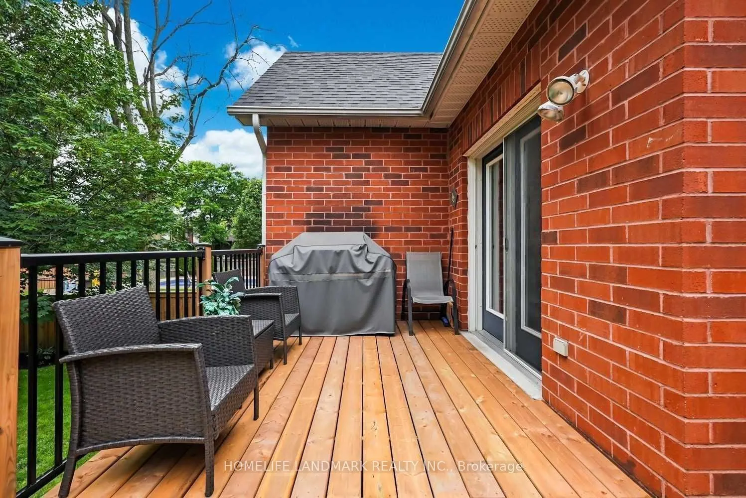 6 Osgoode Gate, #Main Fl