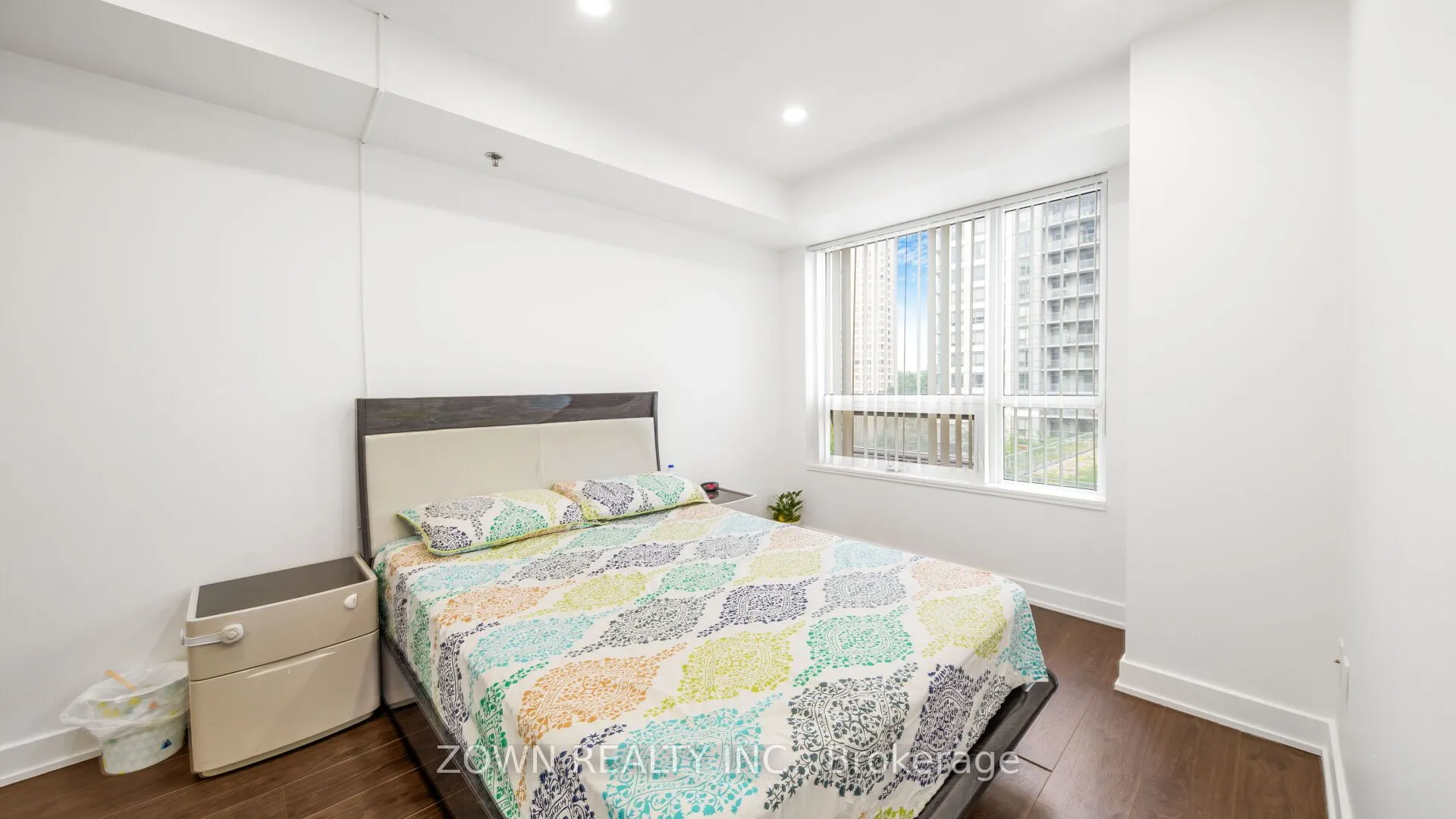 185 Bonis Avenue, #404