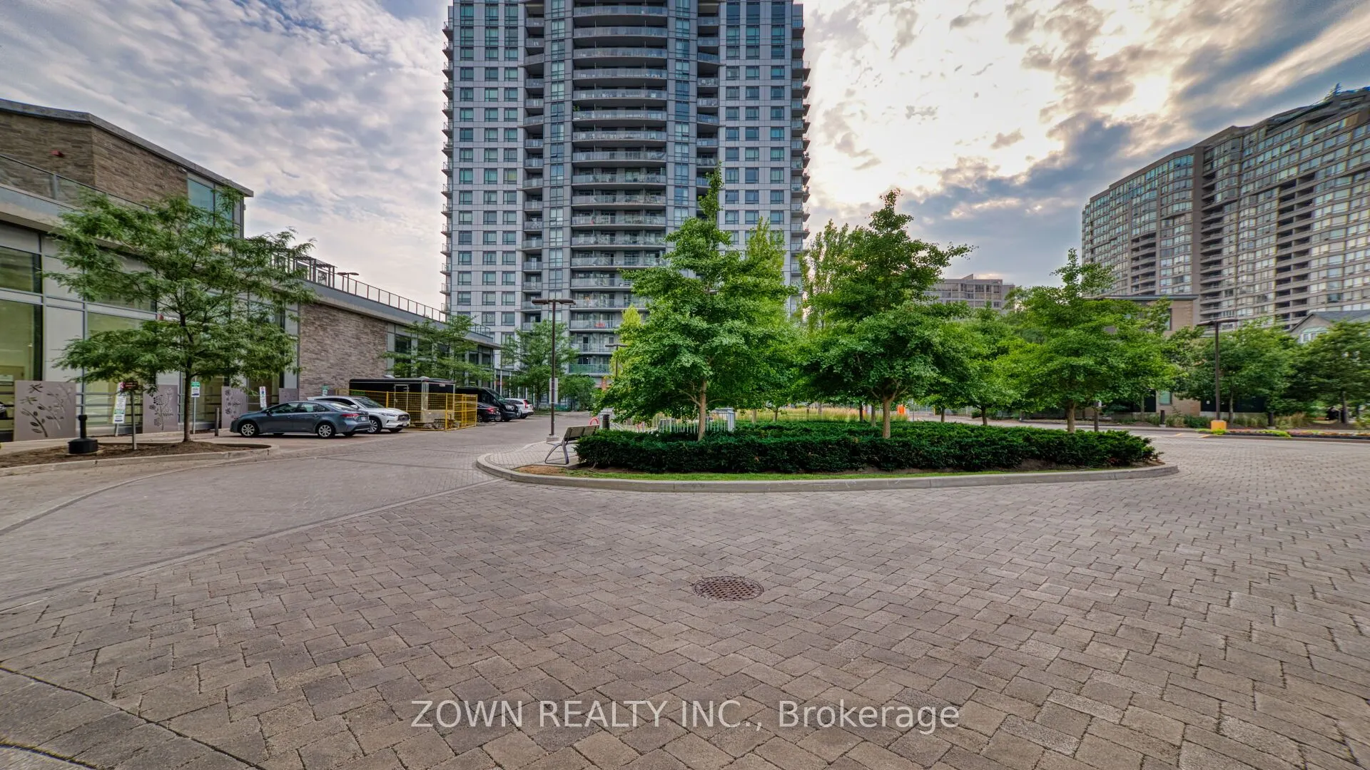 185 Bonis Avenue, #404