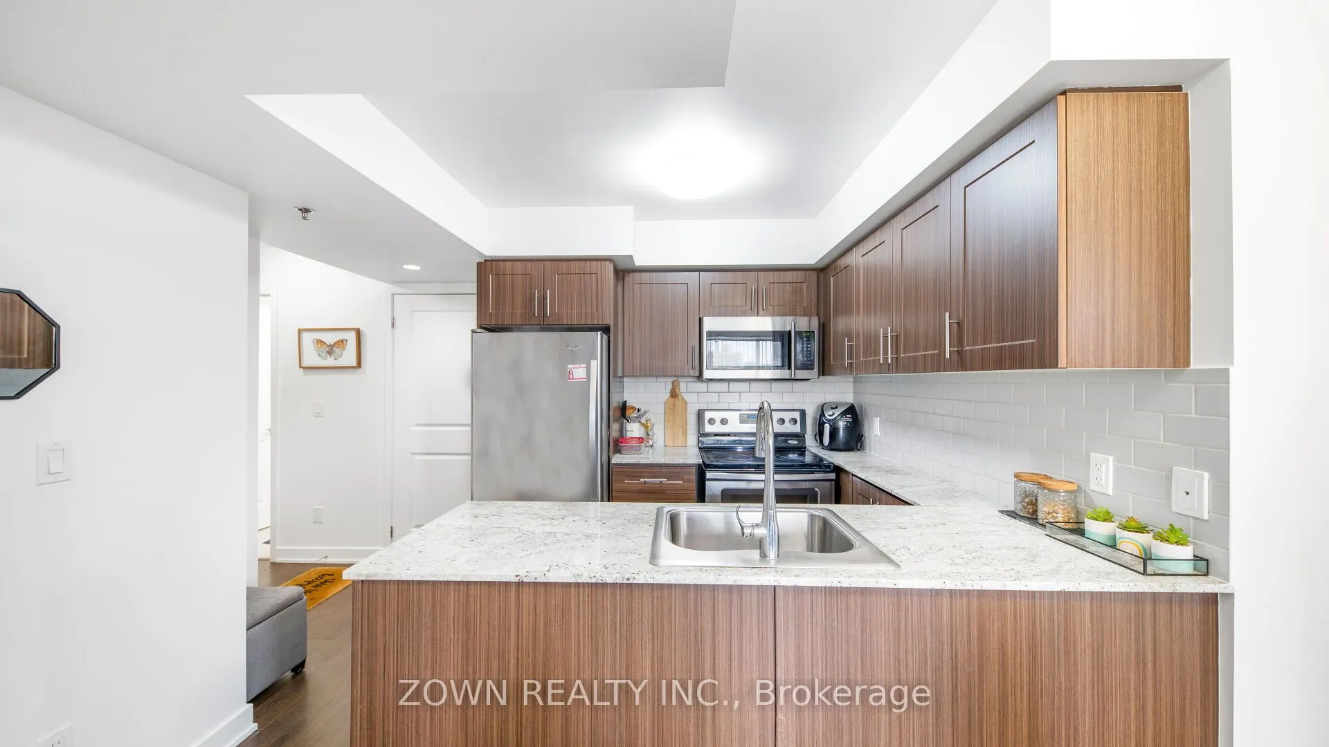 185 Bonis Avenue, #404