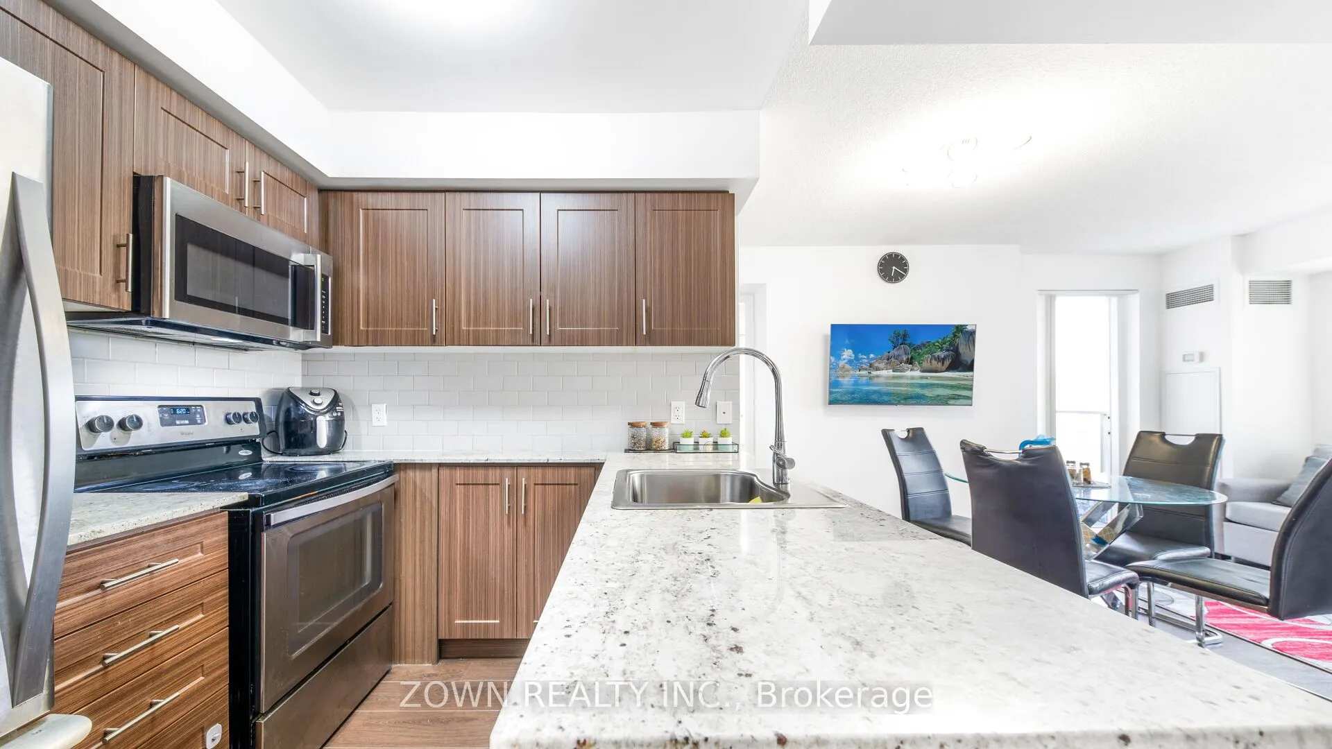 185 Bonis Avenue, #404