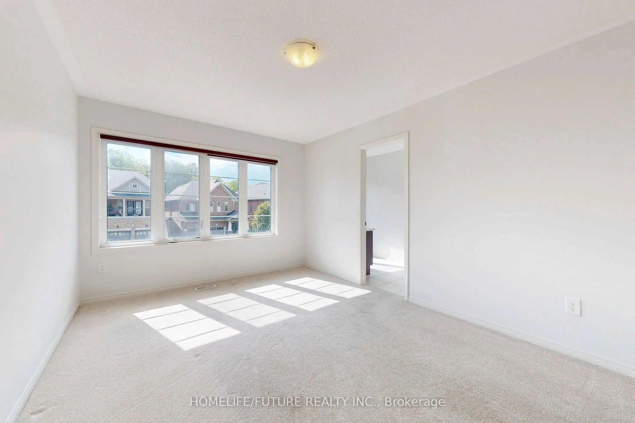 2385 Dress Circle Crescent, #Main & 2nd