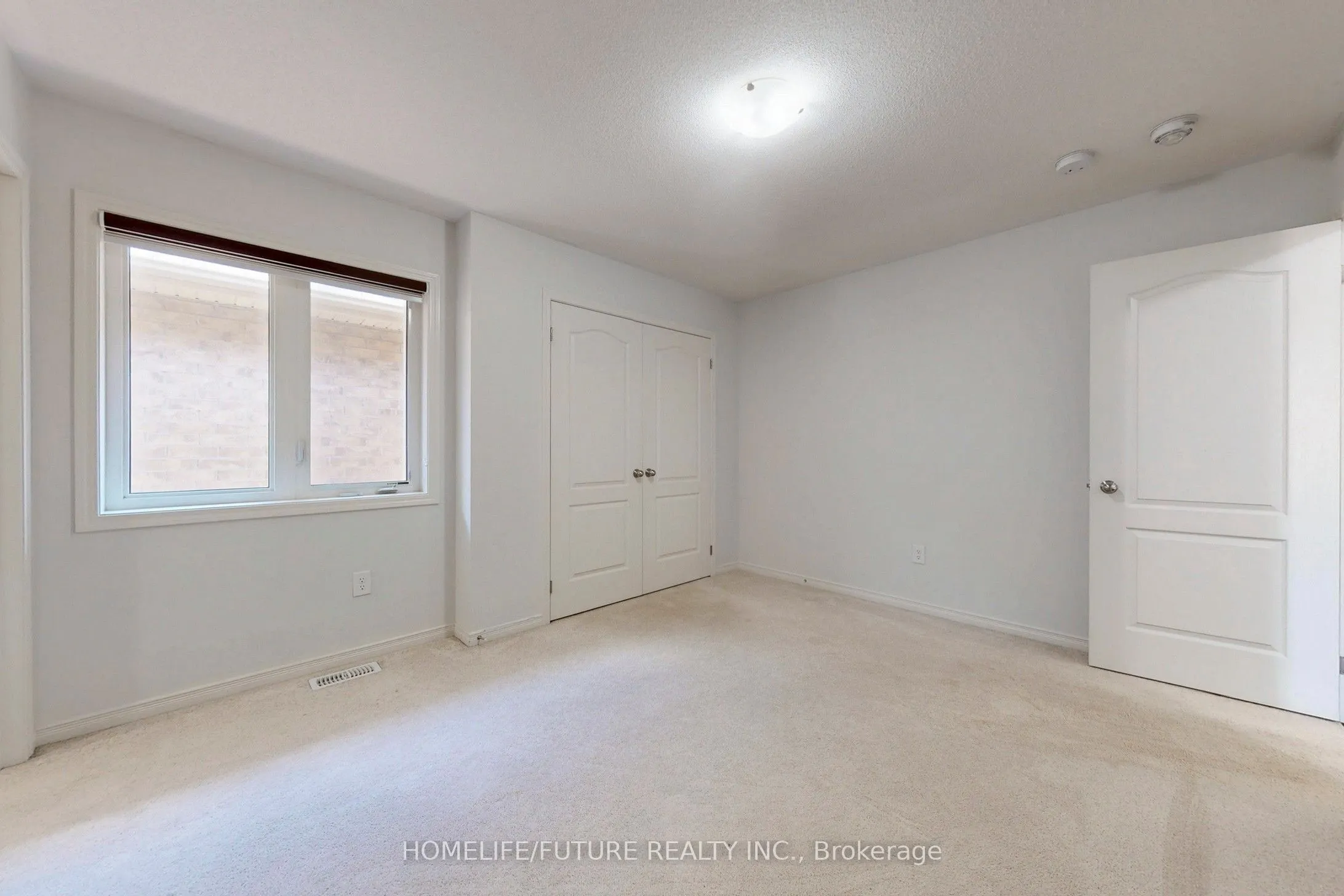 2385 Dress Circle Crescent, #Main & 2nd