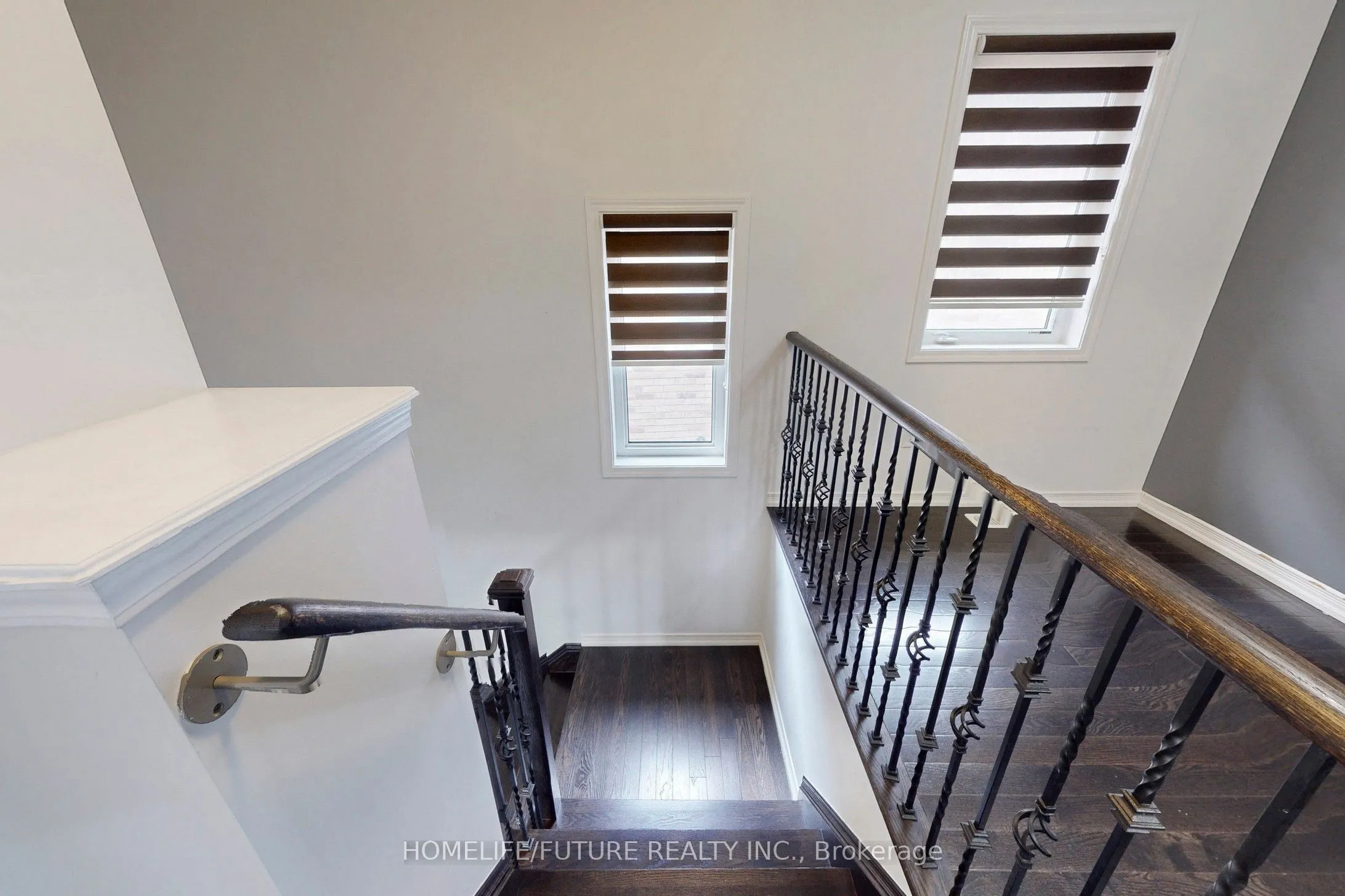2385 Dress Circle Crescent, #Main & 2nd