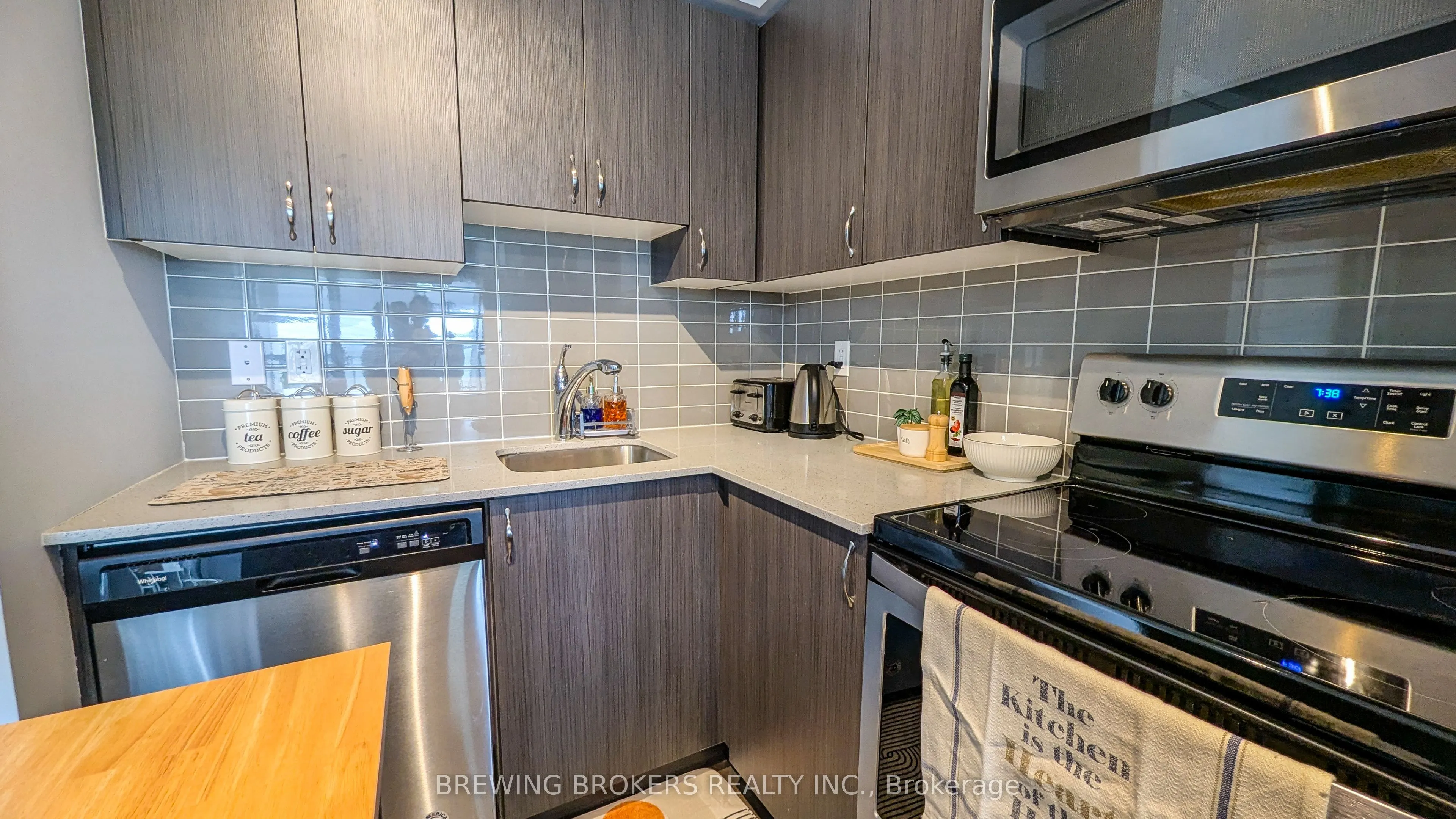 1255 Bayly Street, #2101