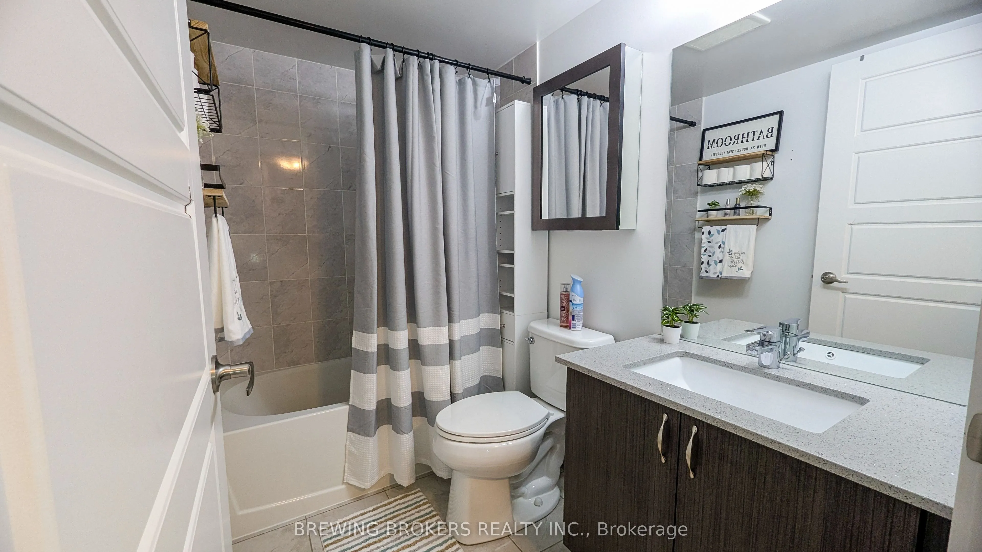 1255 Bayly Street, #2101