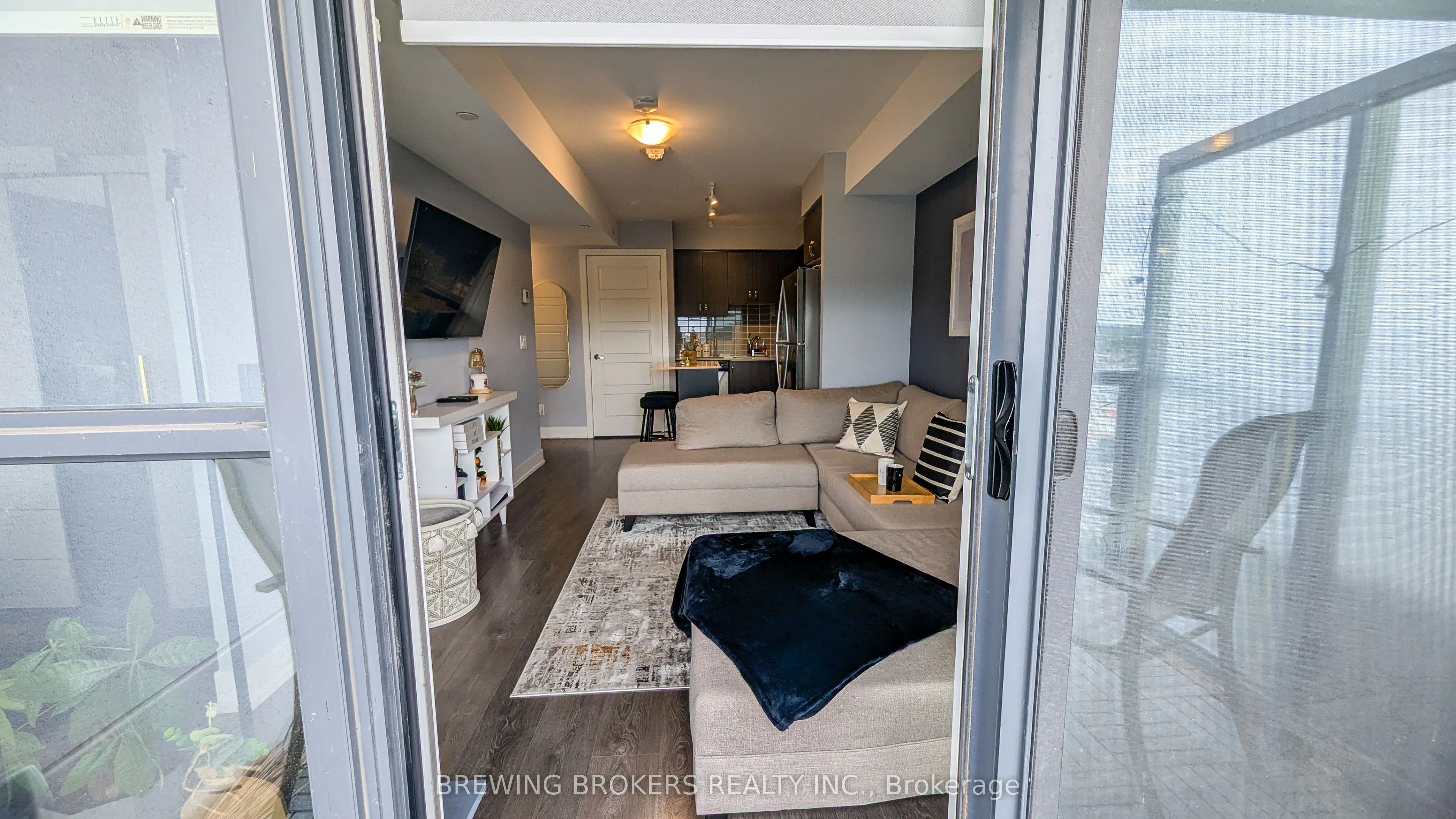 1255 Bayly Street, #2101