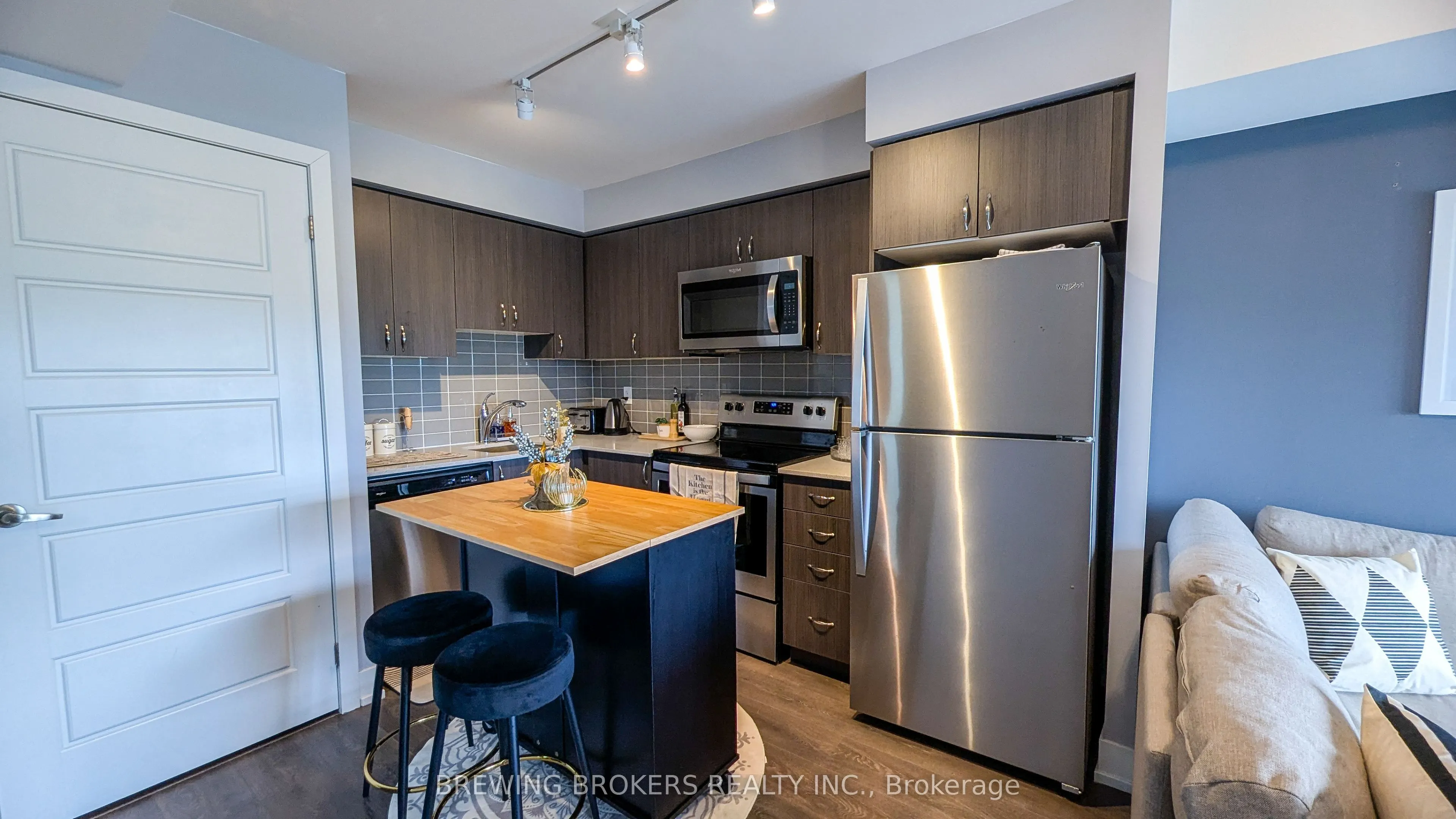 1255 Bayly Street, #2101