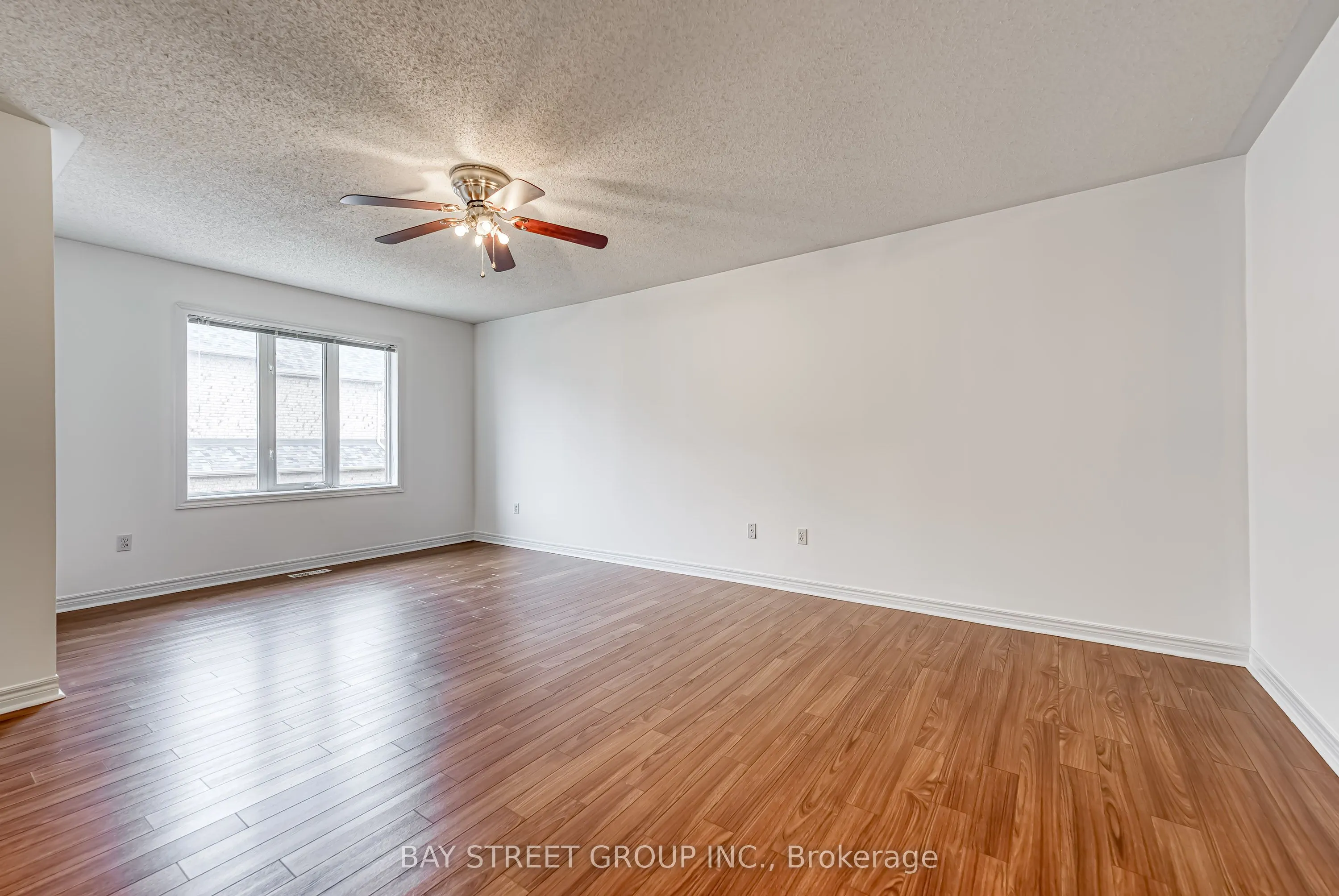 4 Pitfield Avenue