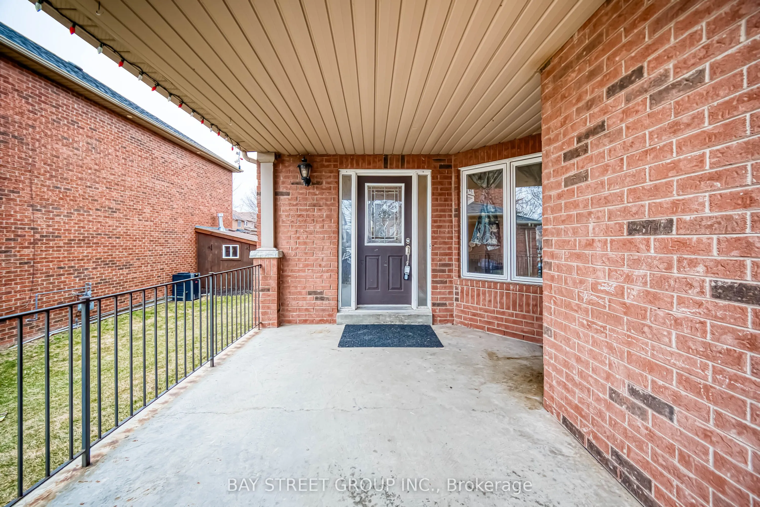 4 Pitfield Avenue