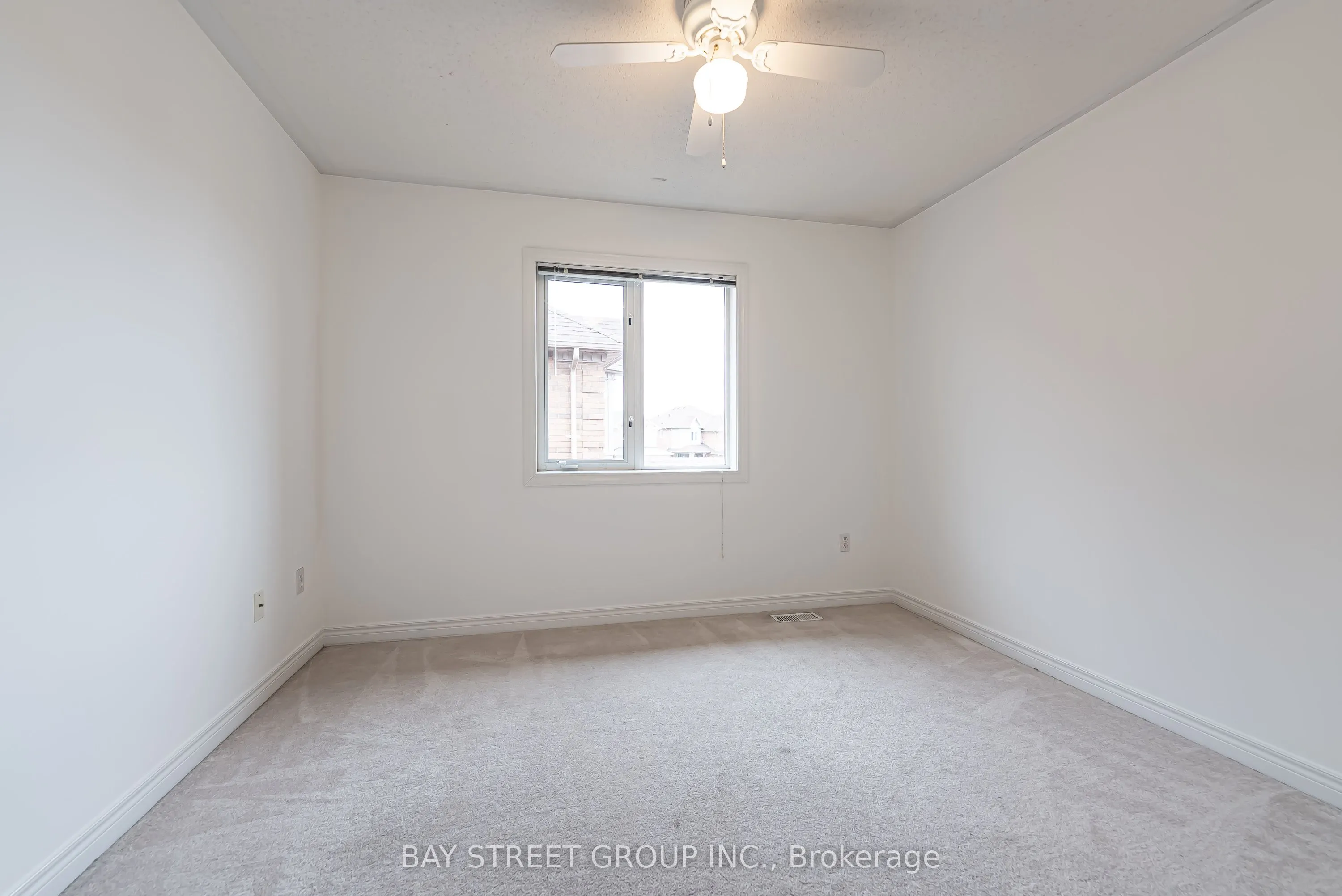 4 Pitfield Avenue