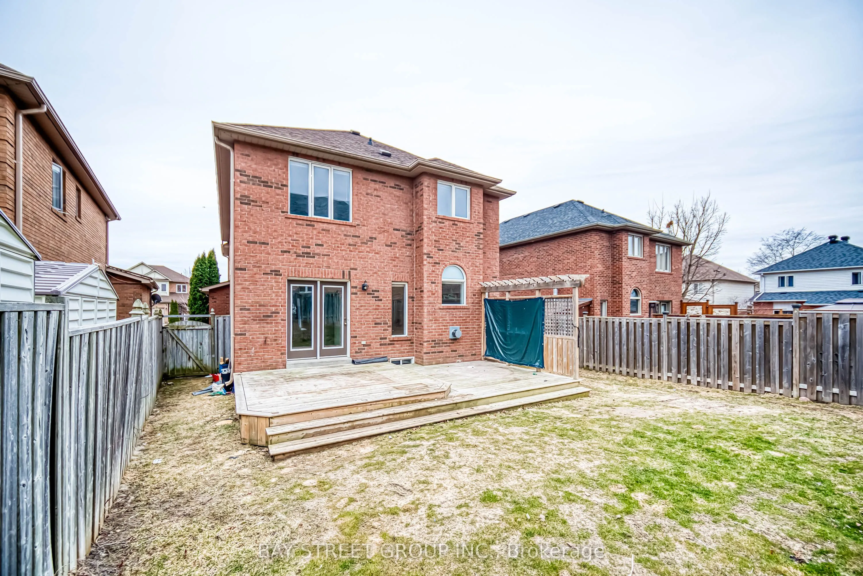 4 Pitfield Avenue