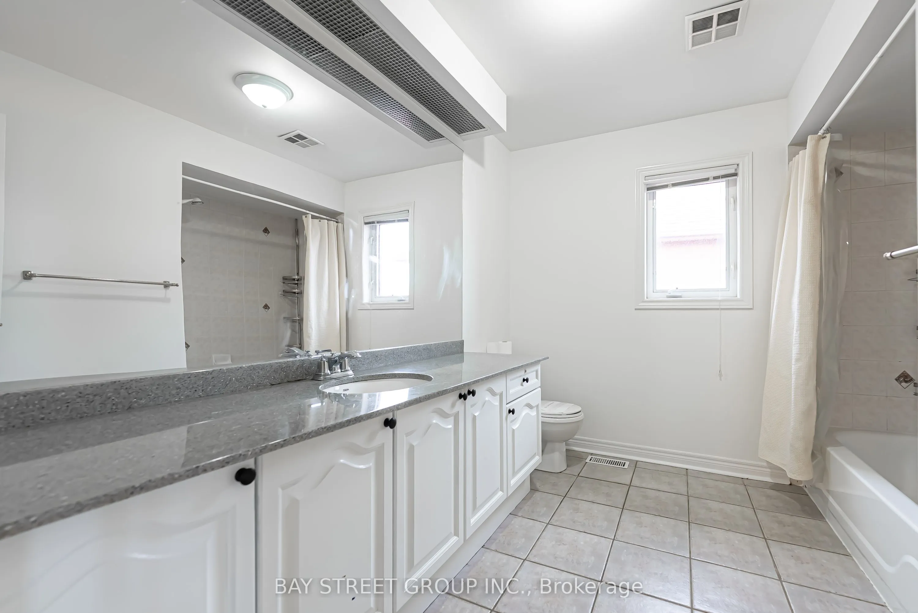 4 Pitfield Avenue