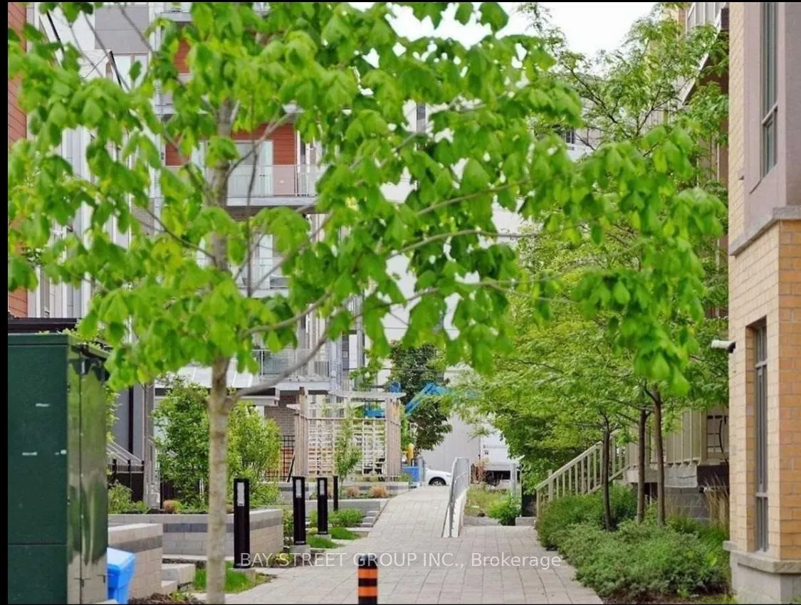 80 ORCHID PLACE Drive, #306