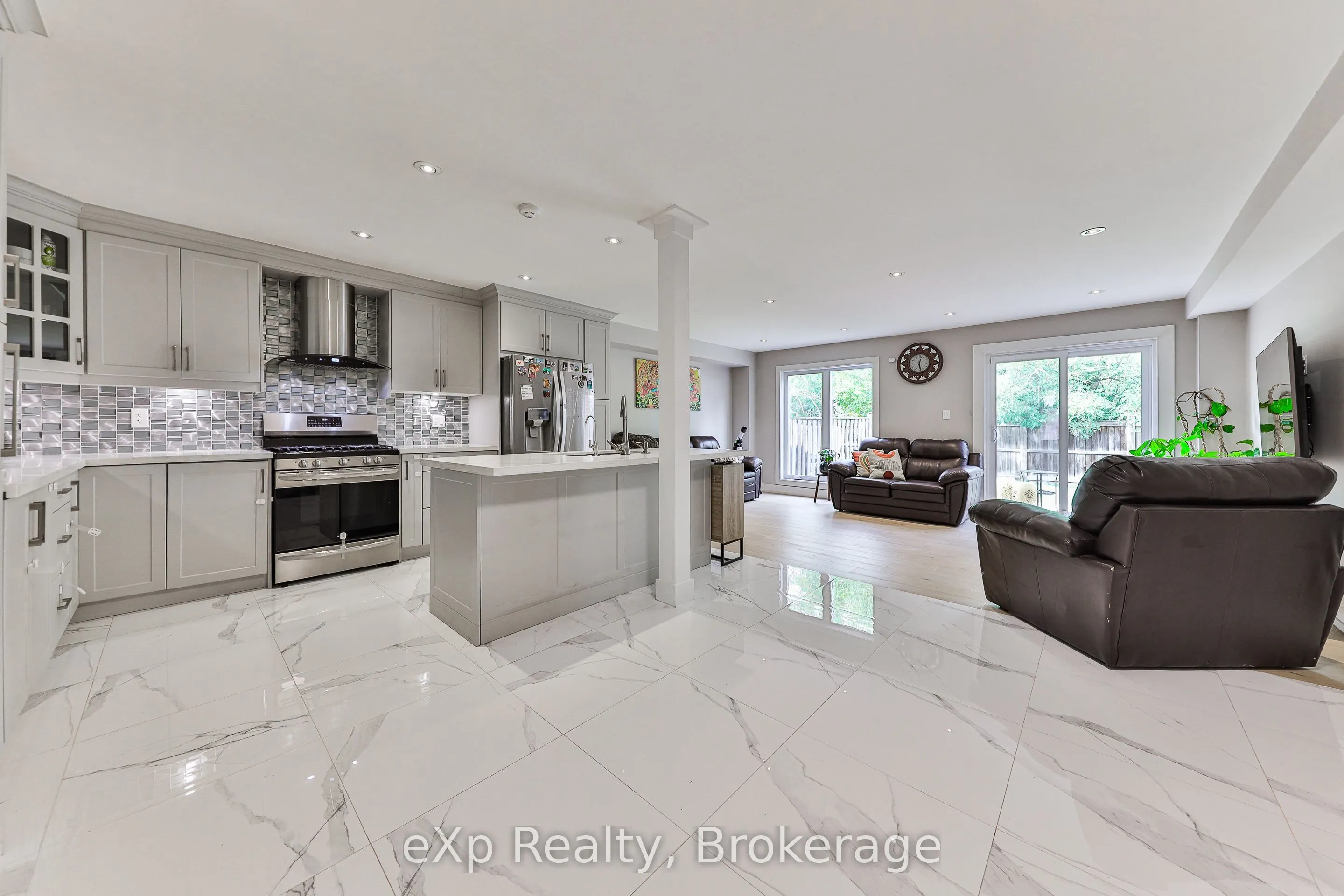 765 Sunbird Drive