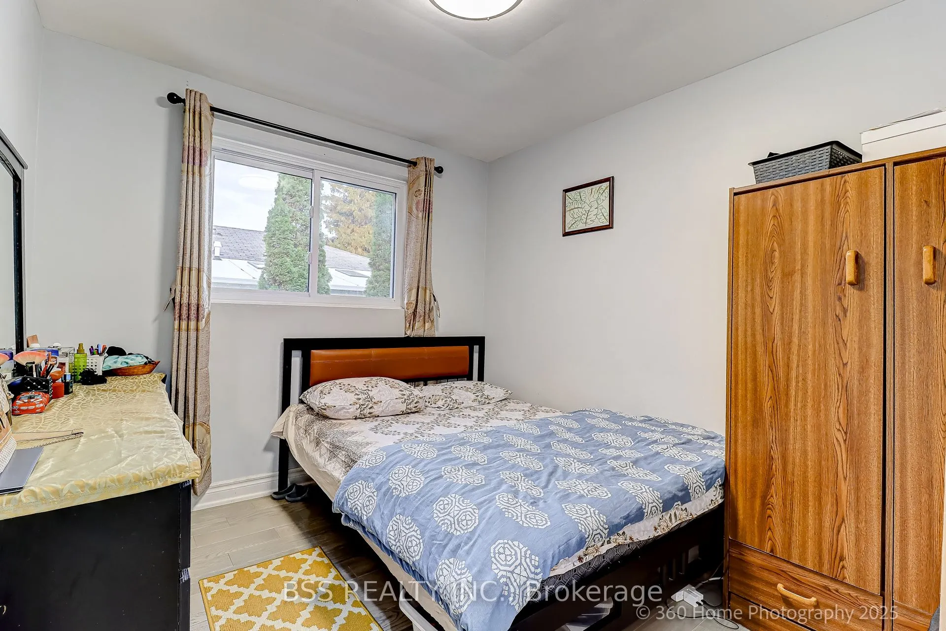 35 Waldock Street