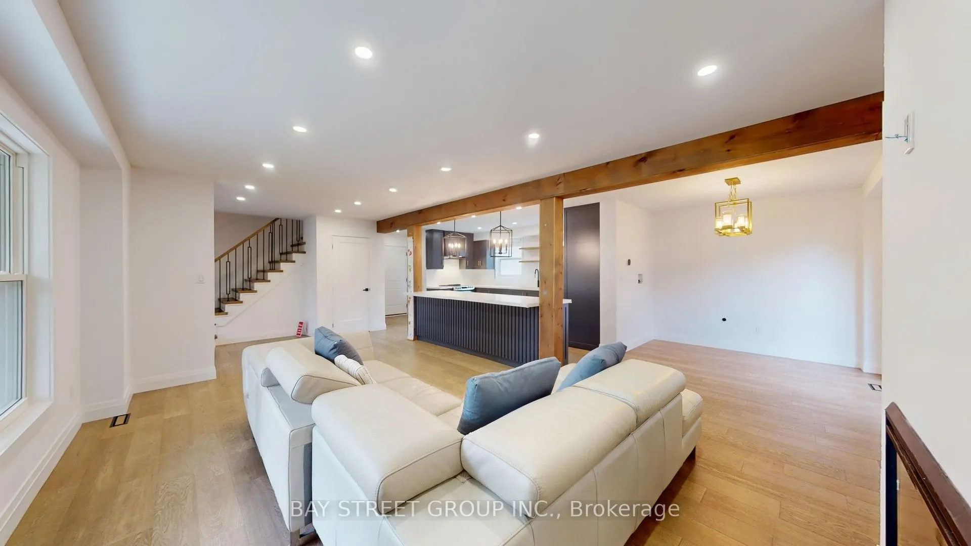 88 Charlottetown Boulevard