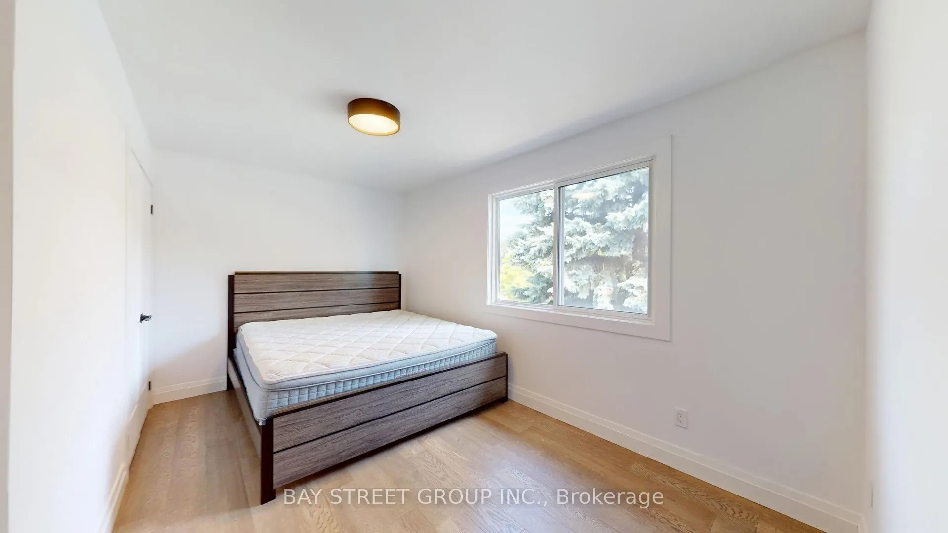 88 Charlottetown Boulevard