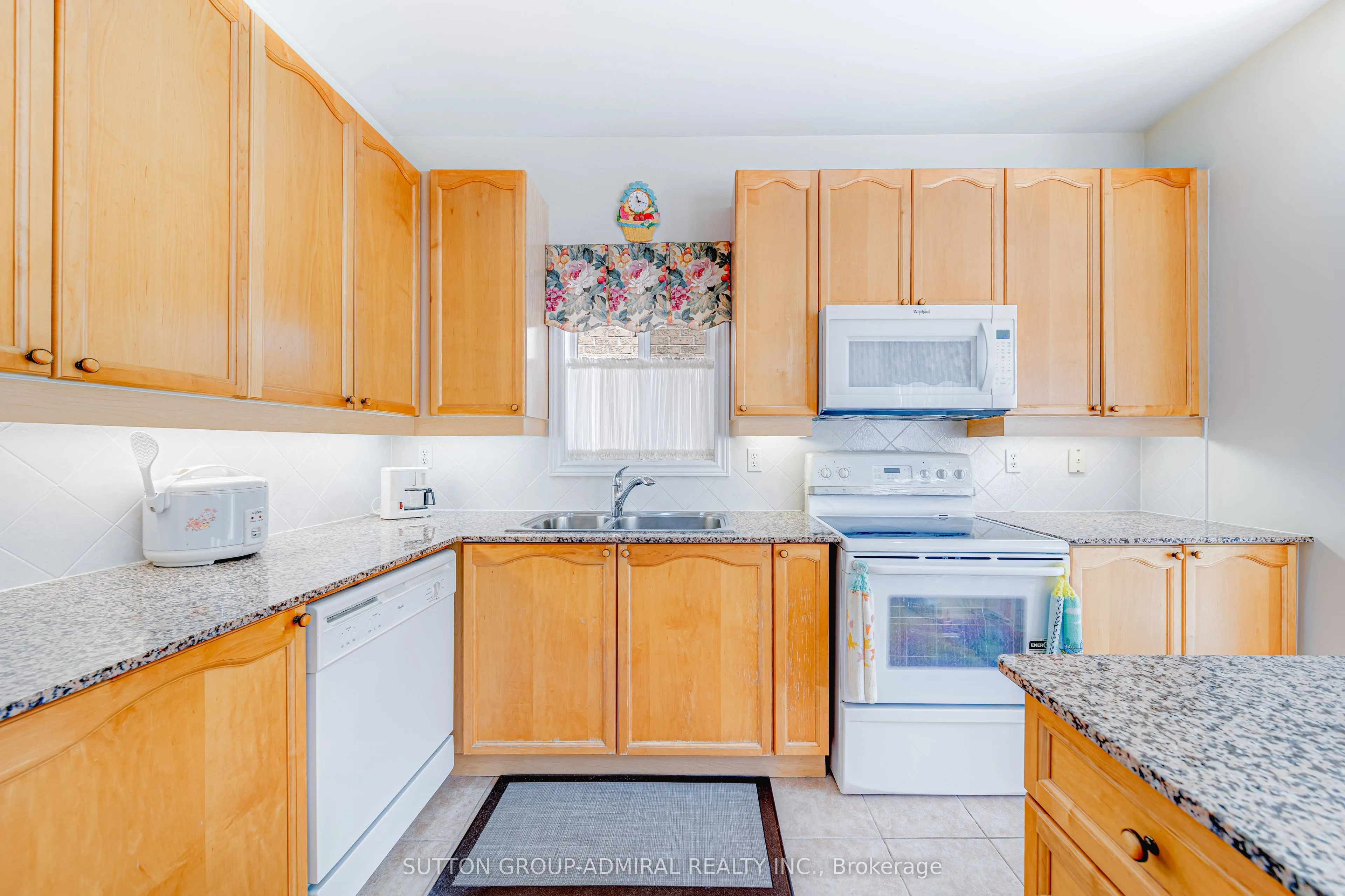 31 Acara Court