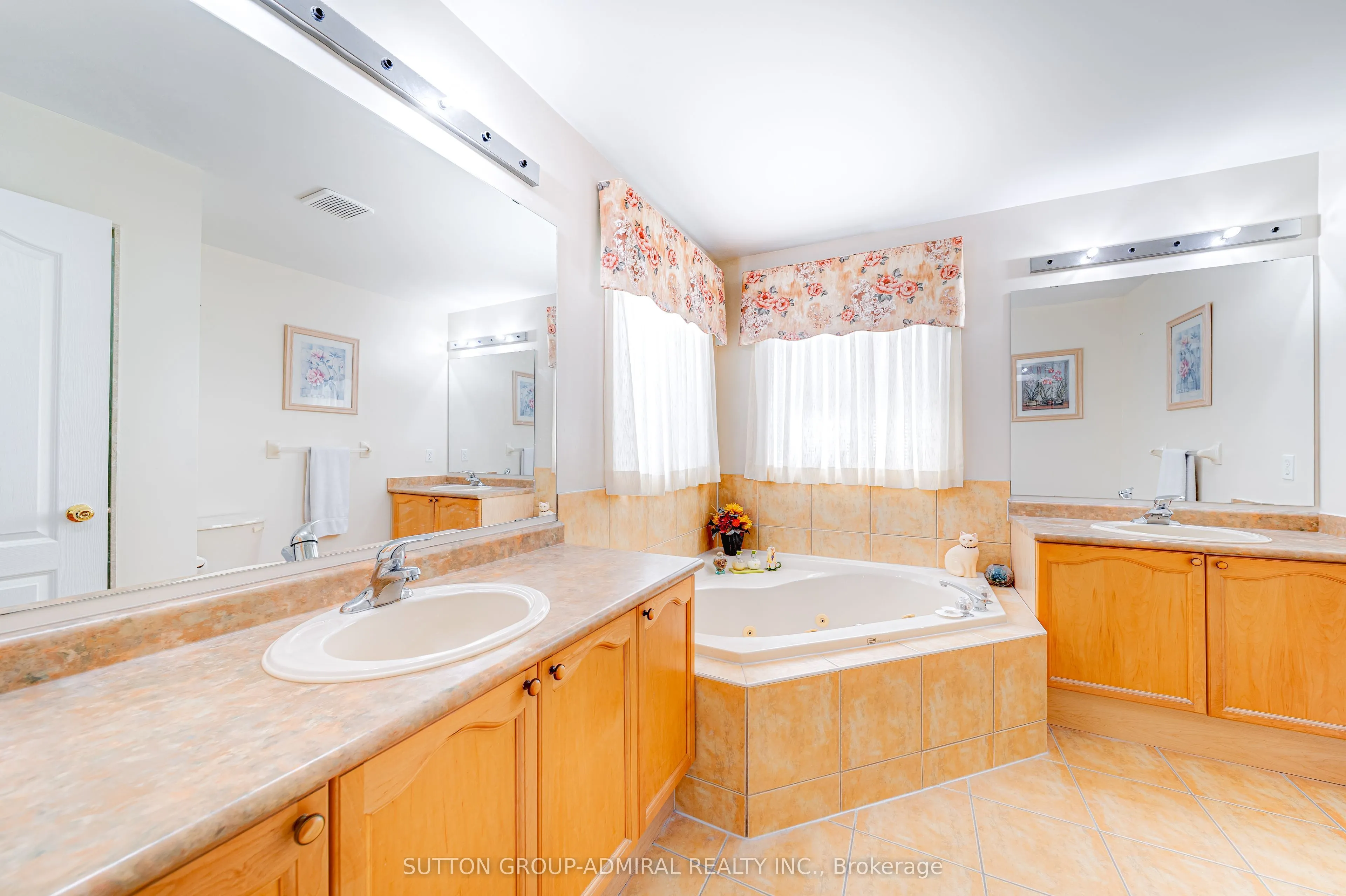 31 Acara Court