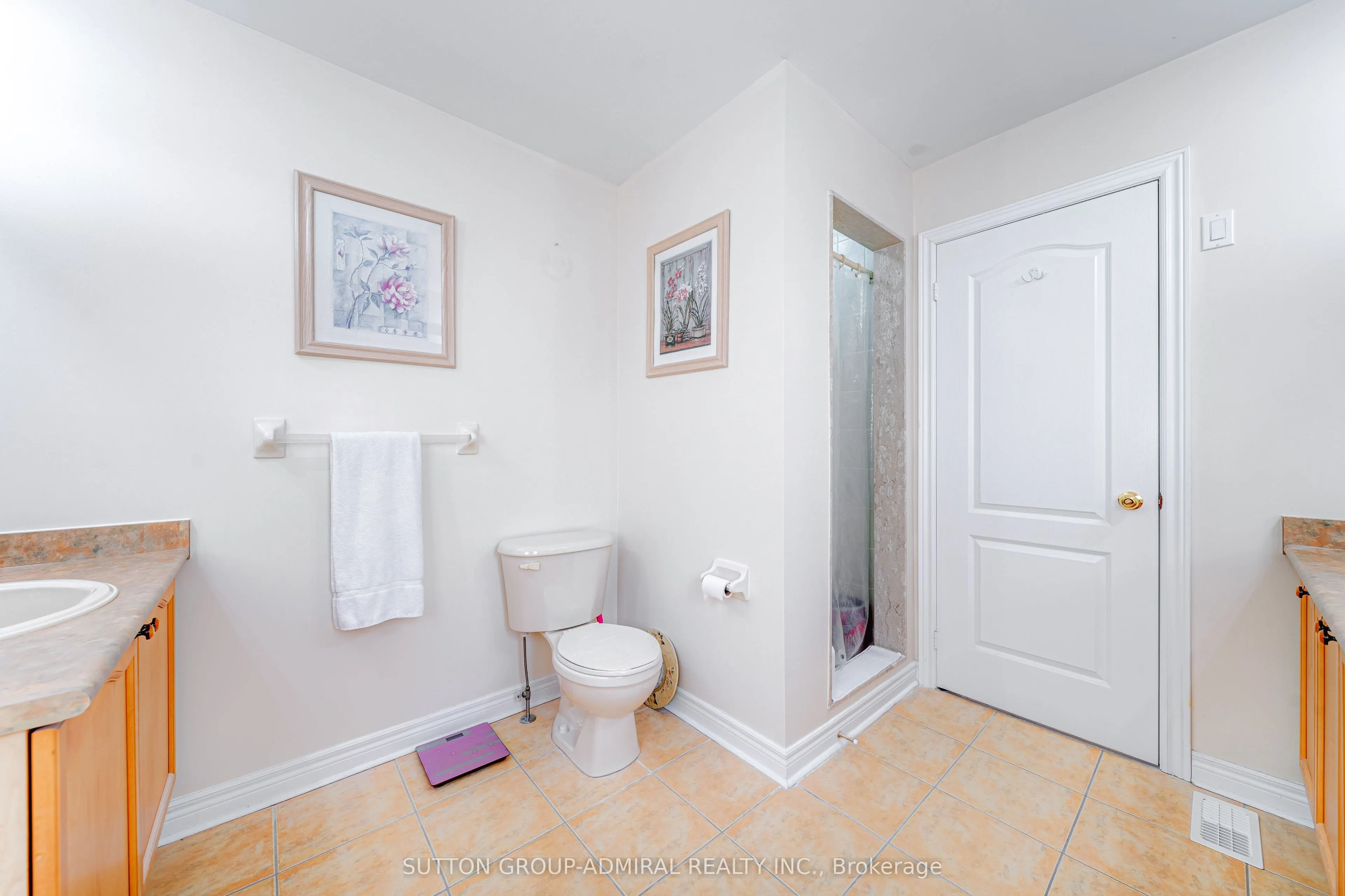 31 Acara Court