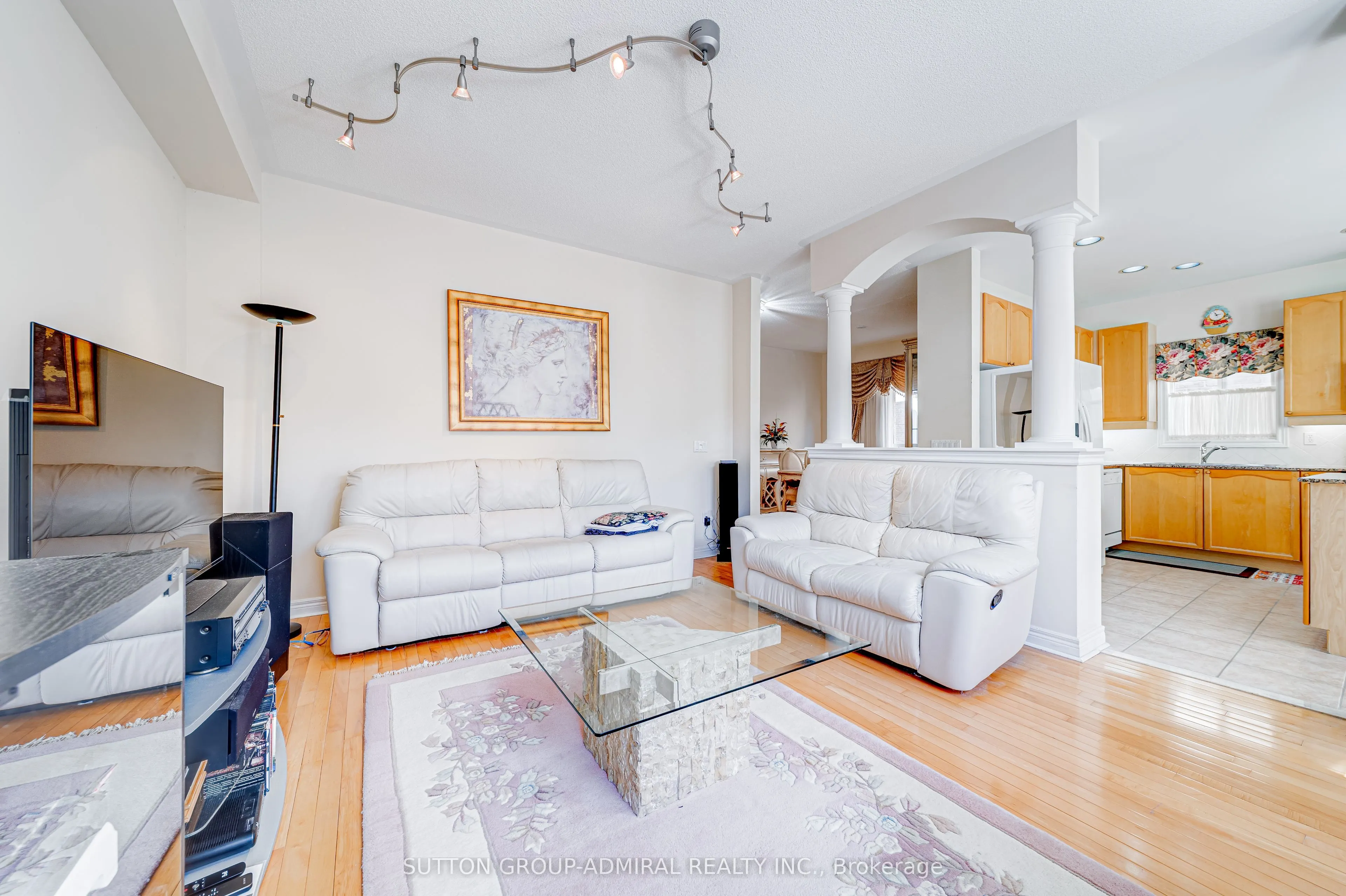 31 Acara Court