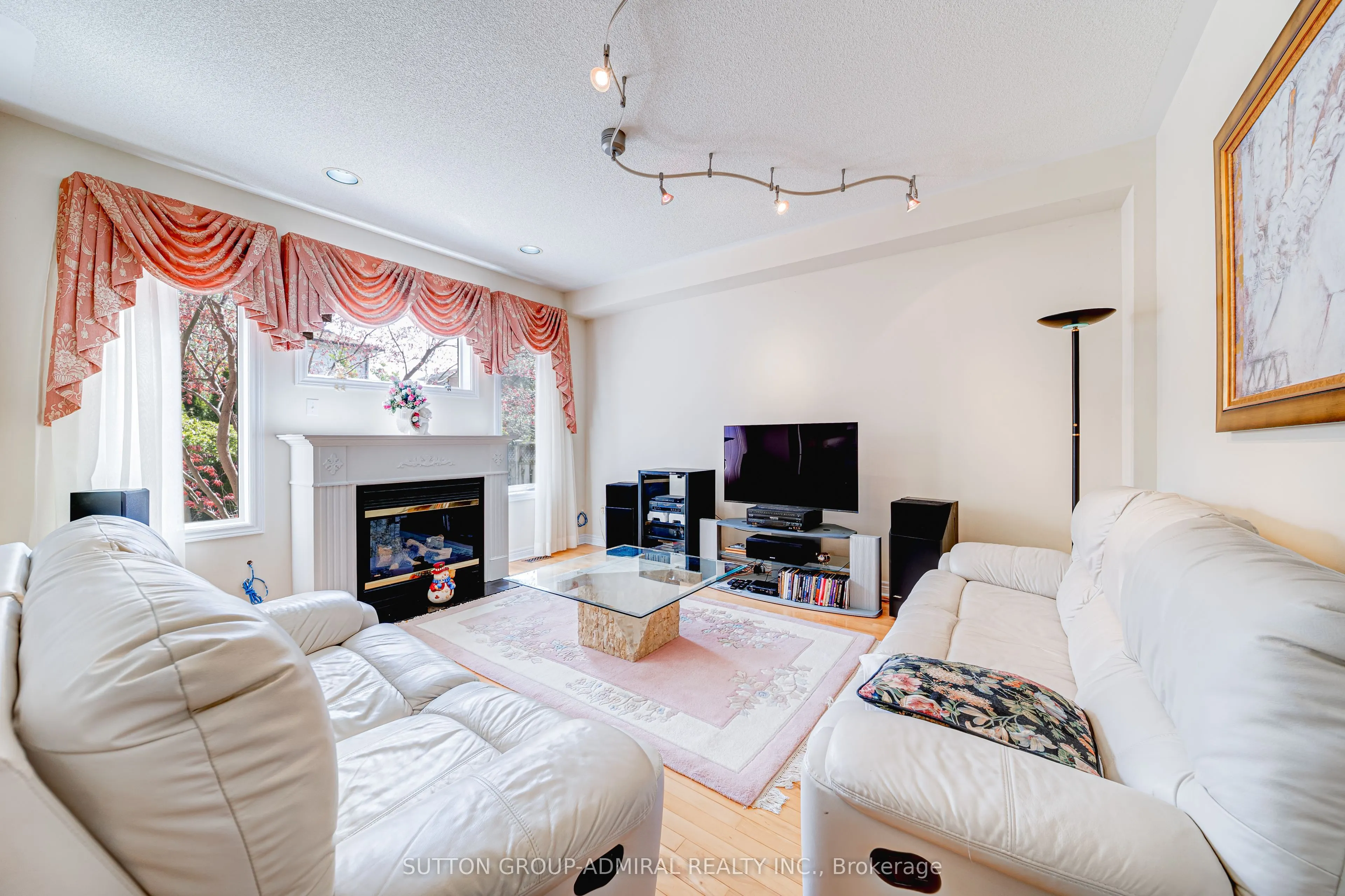 31 Acara Court