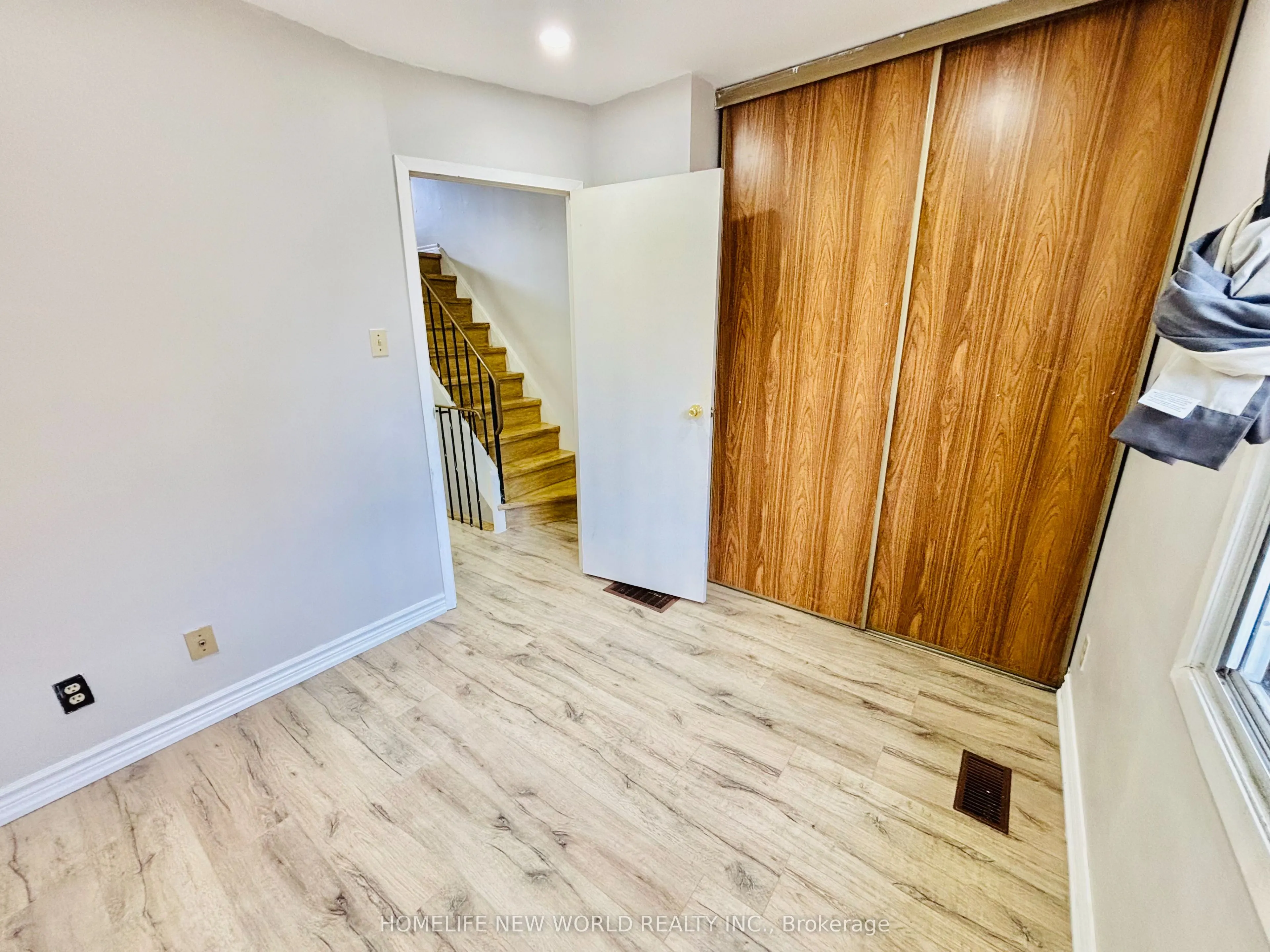 275 Broadview Avenue, #206