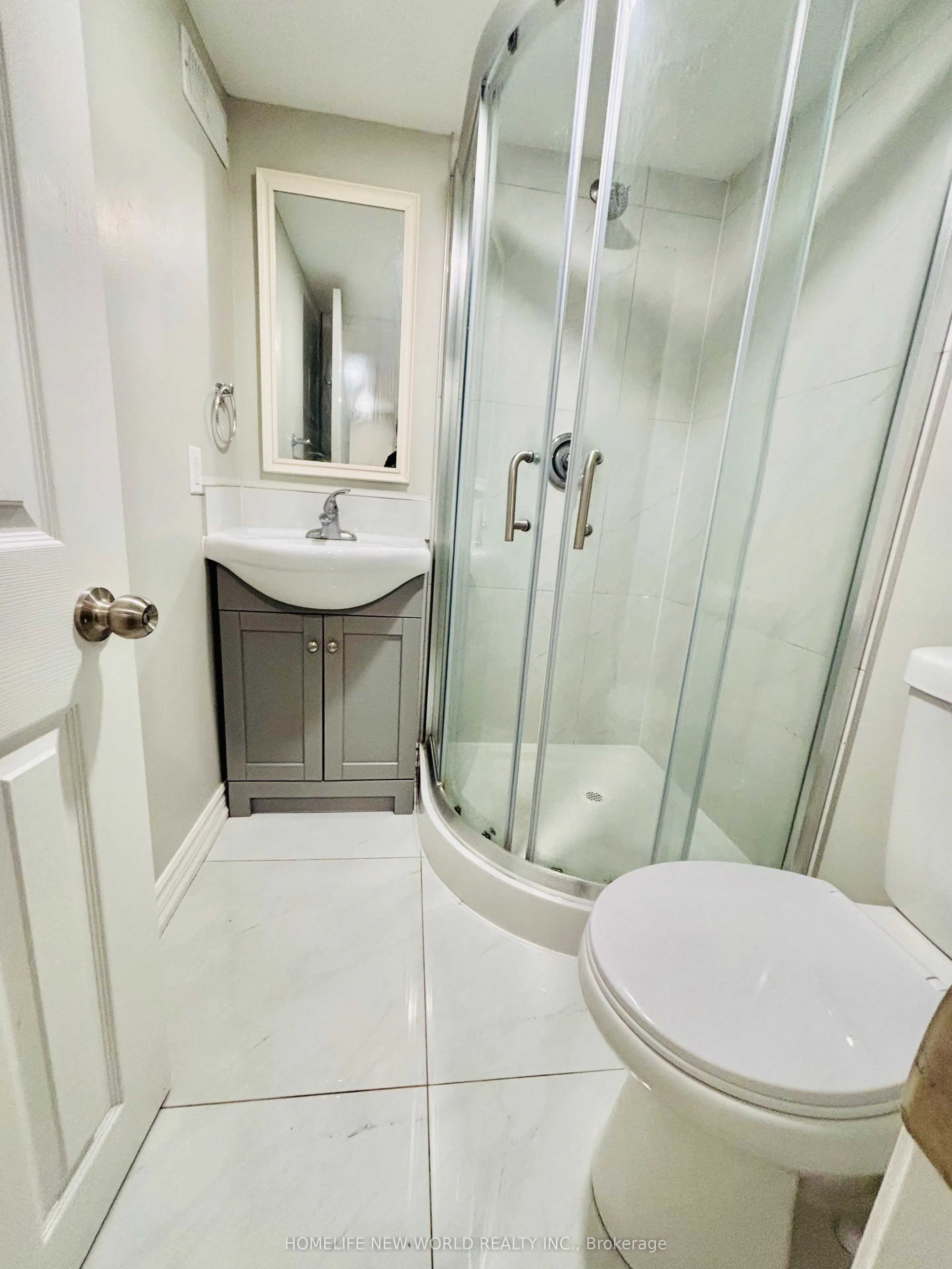 275 Broadview Avenue, #206