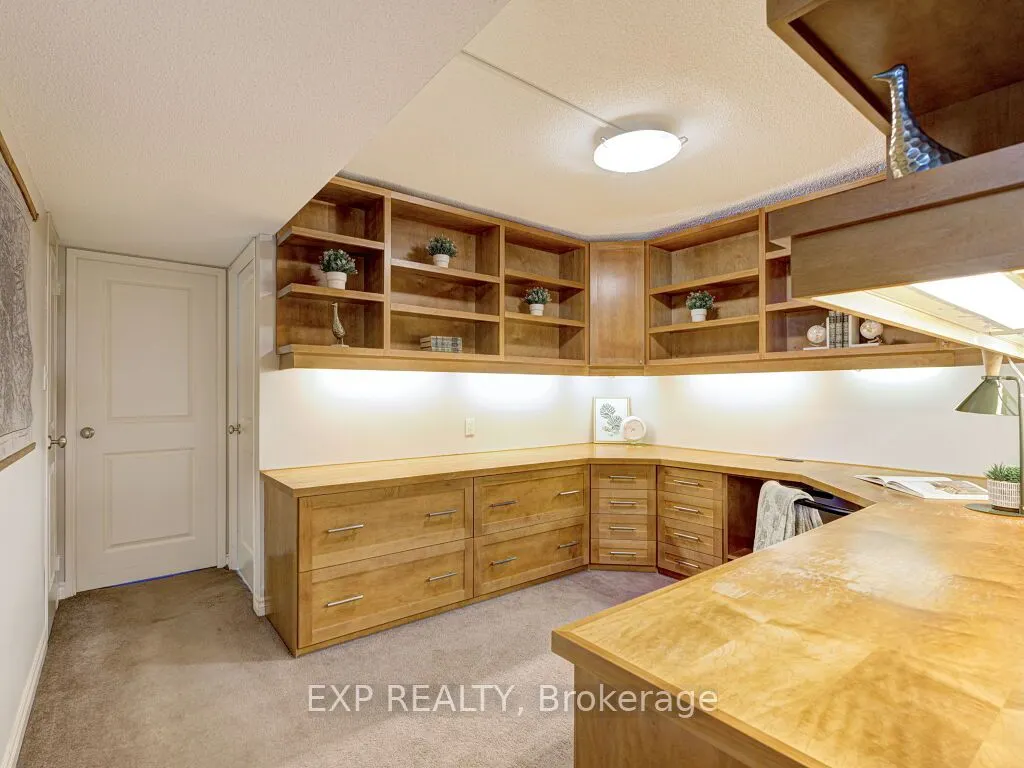 10 Dean Park Road, #510