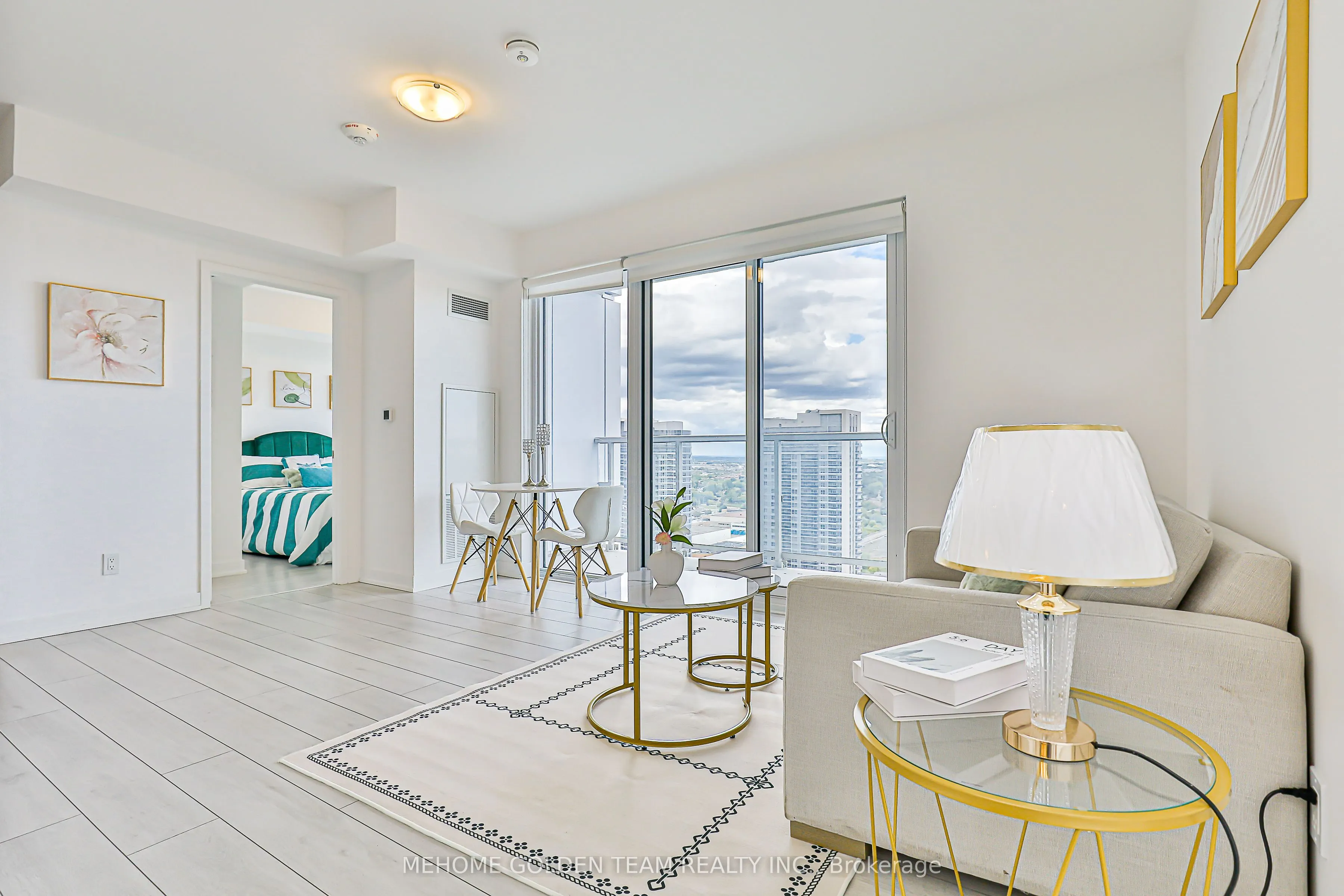 2033 Kennedy Road, #2808