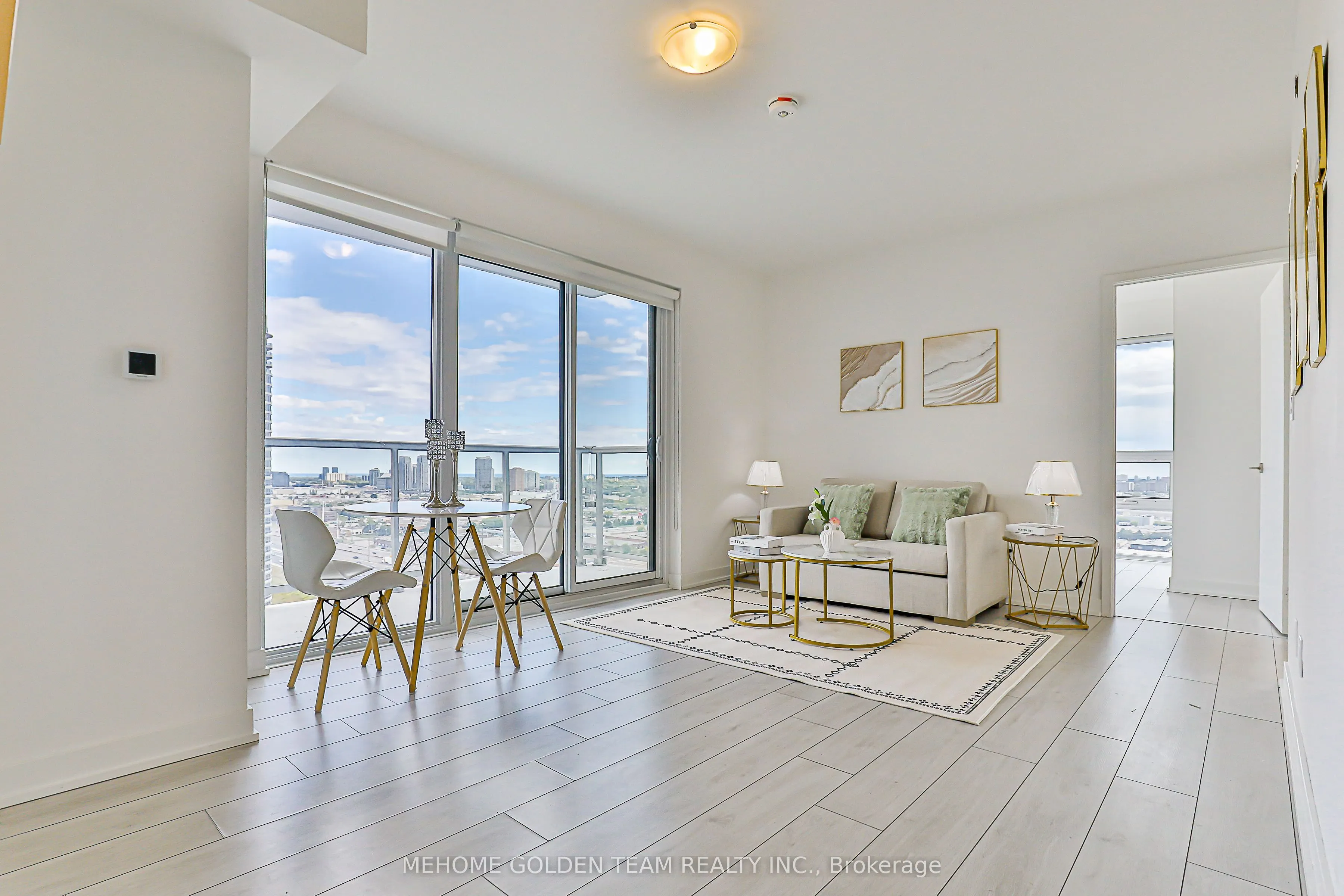 2033 Kennedy Road, #2808