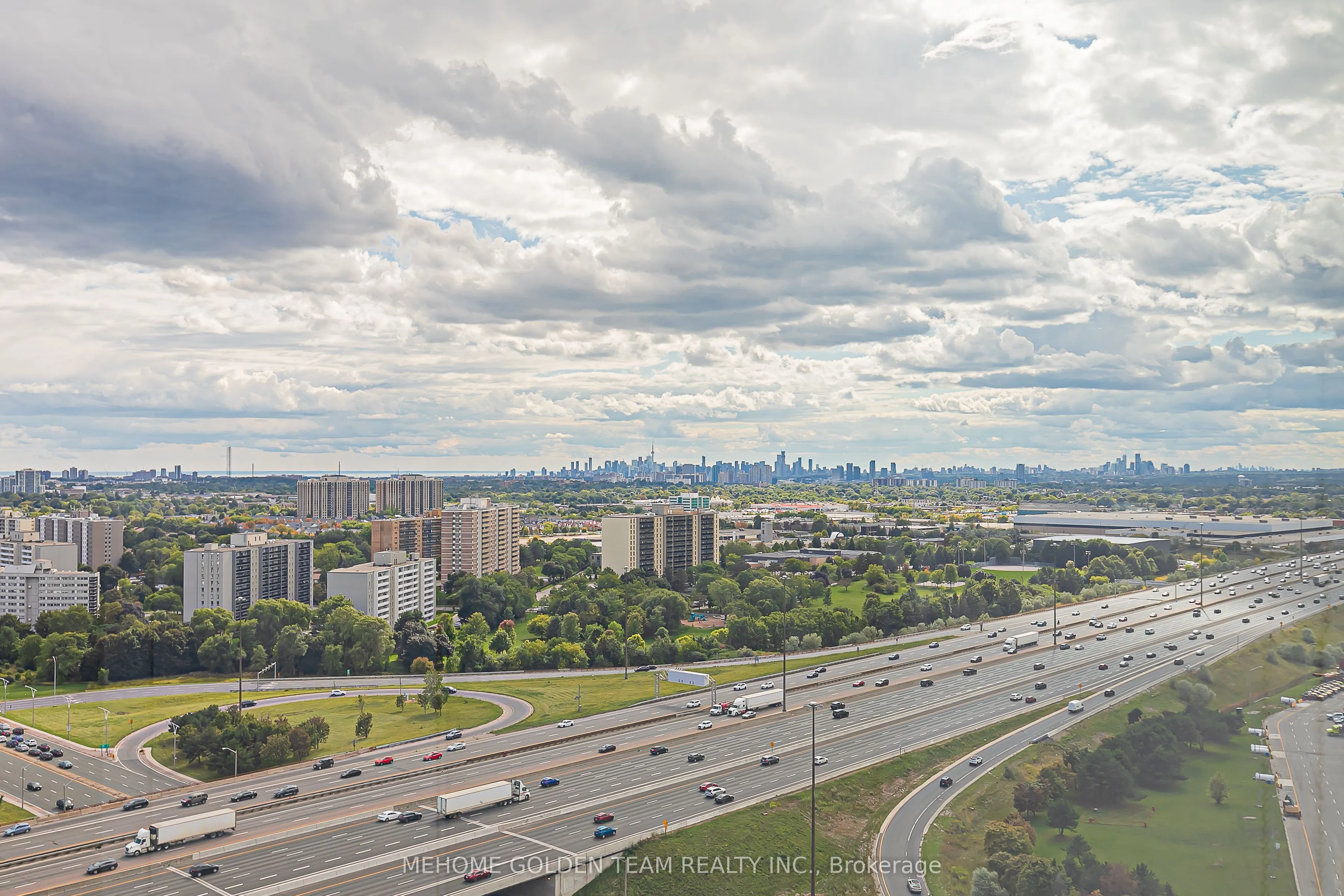 2033 Kennedy Road, #2808